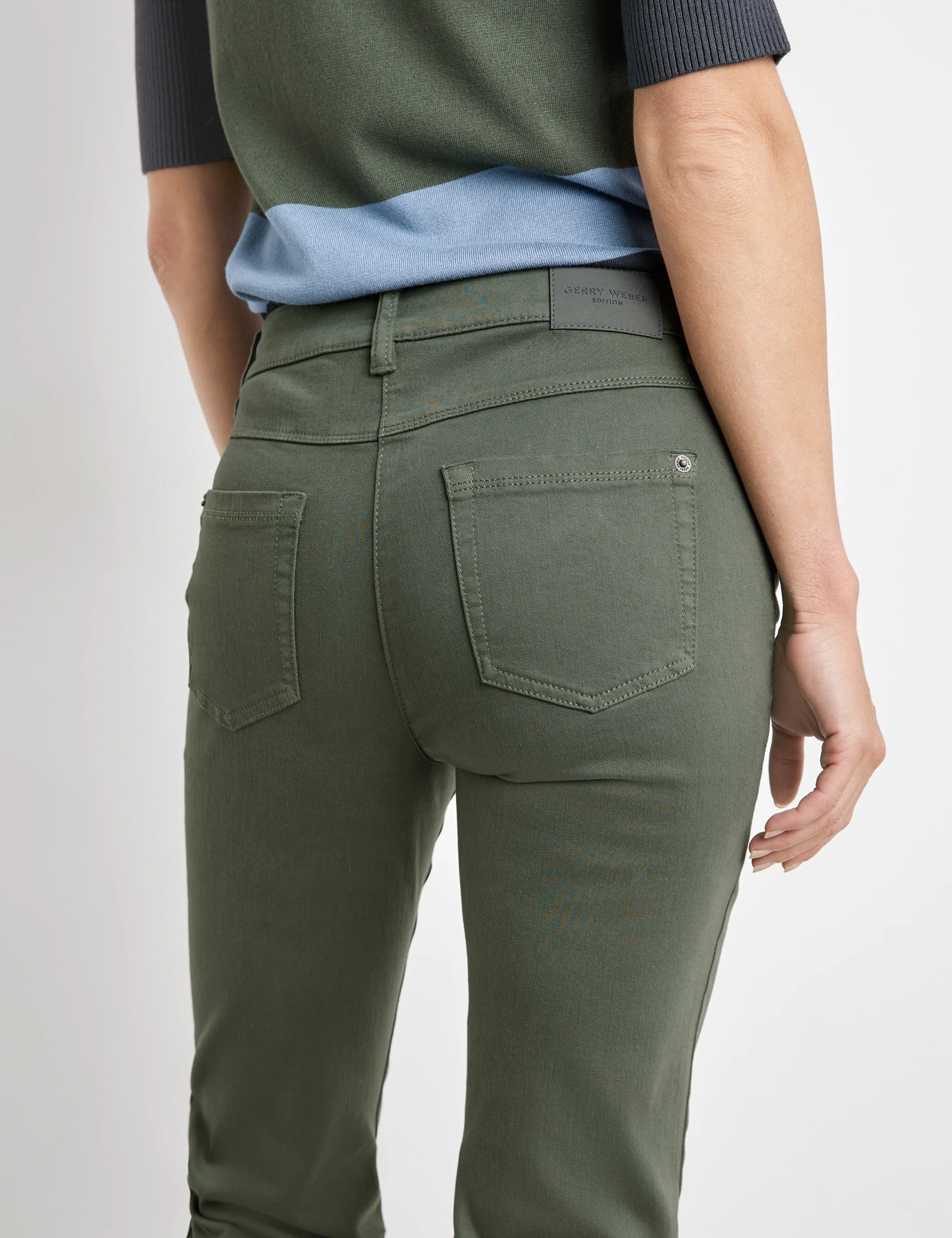 Gerry Weber 5-Pocket Hose Best4me Slim Fit Kurzgröße 6 Gerry Weber 5-Pocket Hose Best4me Slim Fit Kurzgröße – Bild 4