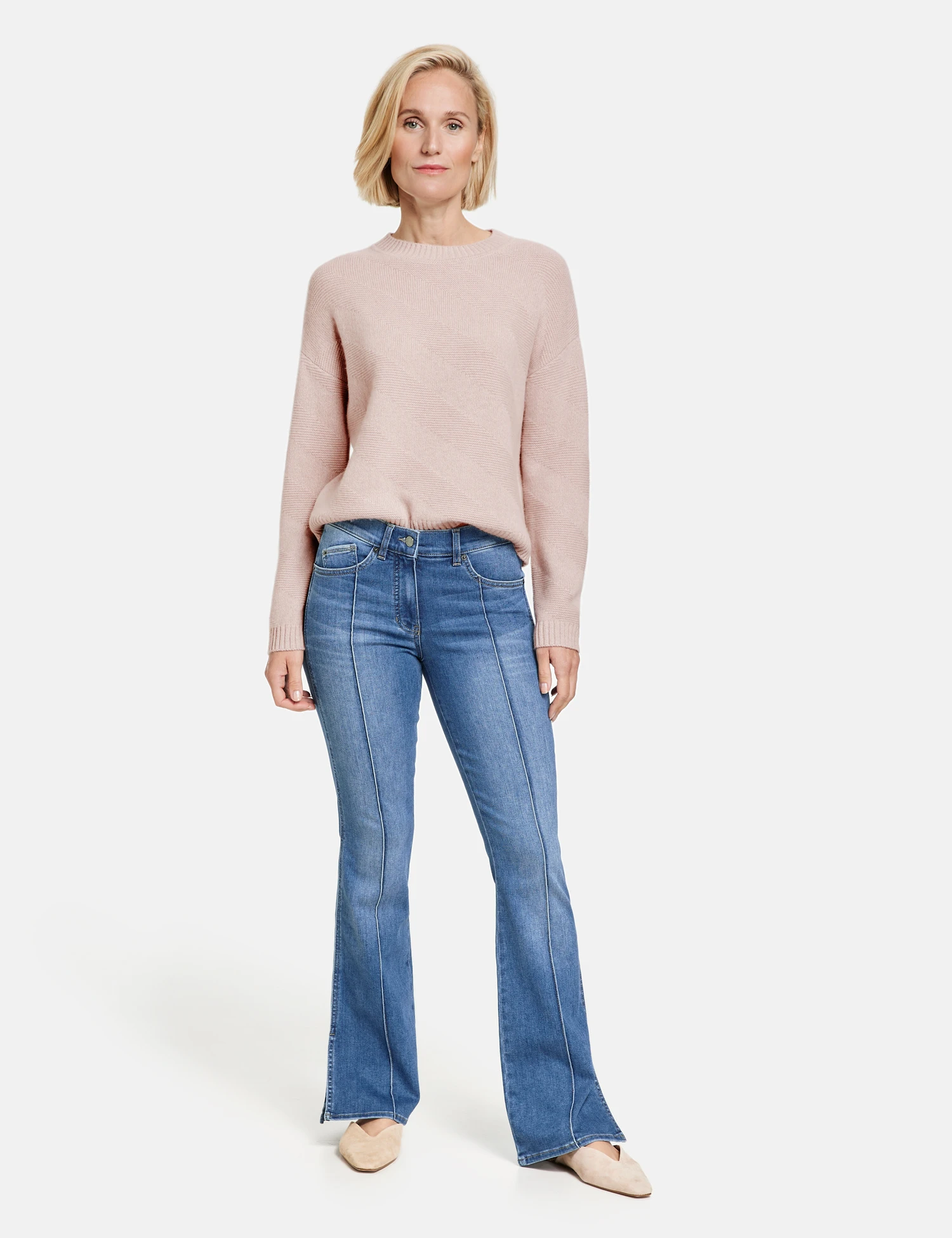Gerry Weber 5-Pocket Jeans Flared Mit Längsbiese Und Seitenschlitzen 9 Gerry Weber 5-Pocket Jeans Flared Mit Längsbiese Und Seitenschlitzen – Bild 7