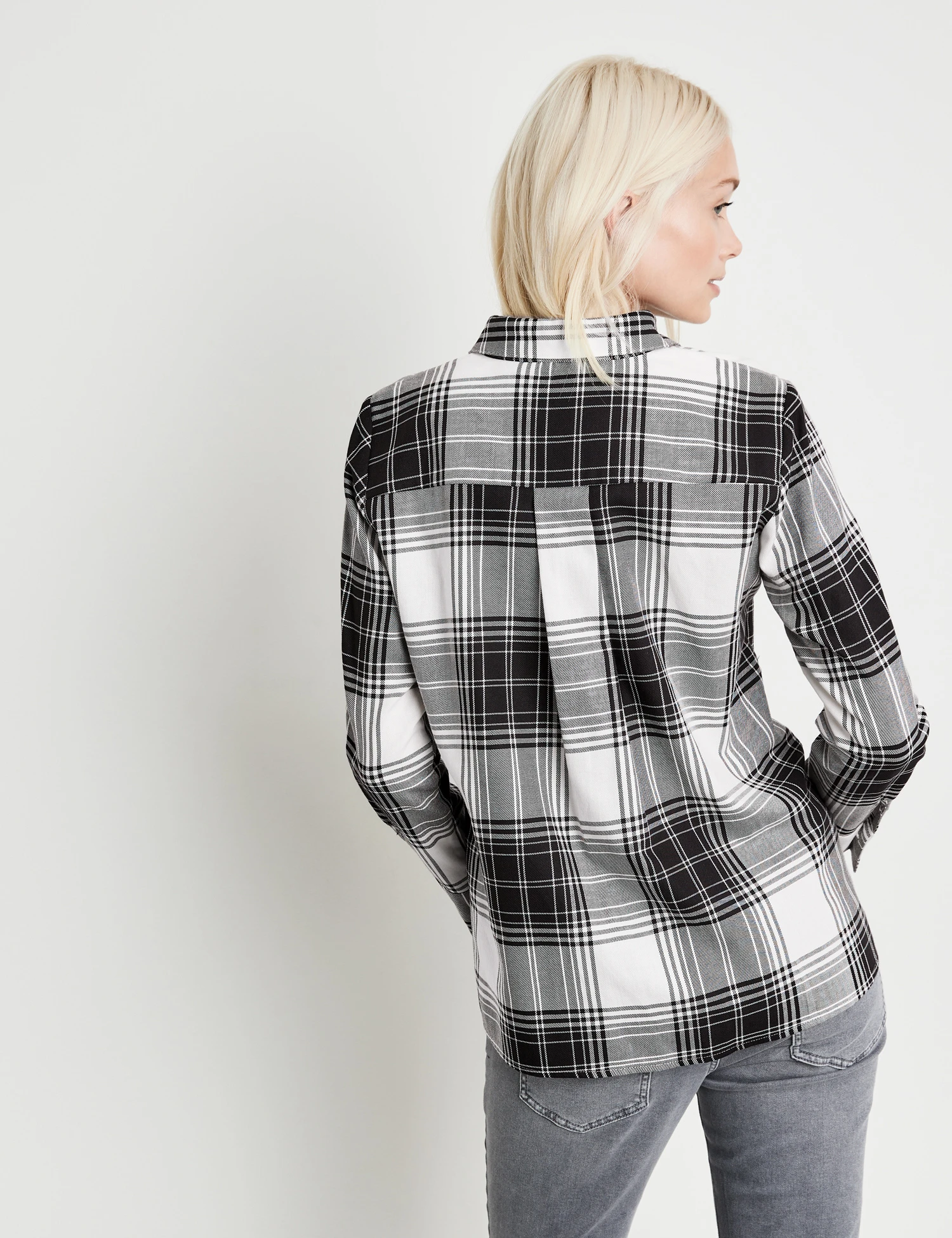 Taifun Baumwollbluse Mit Streifen In Batik-Optik 7 Taifun Baumwollbluse Mit Streifen In Batik-Optik – Bild 5