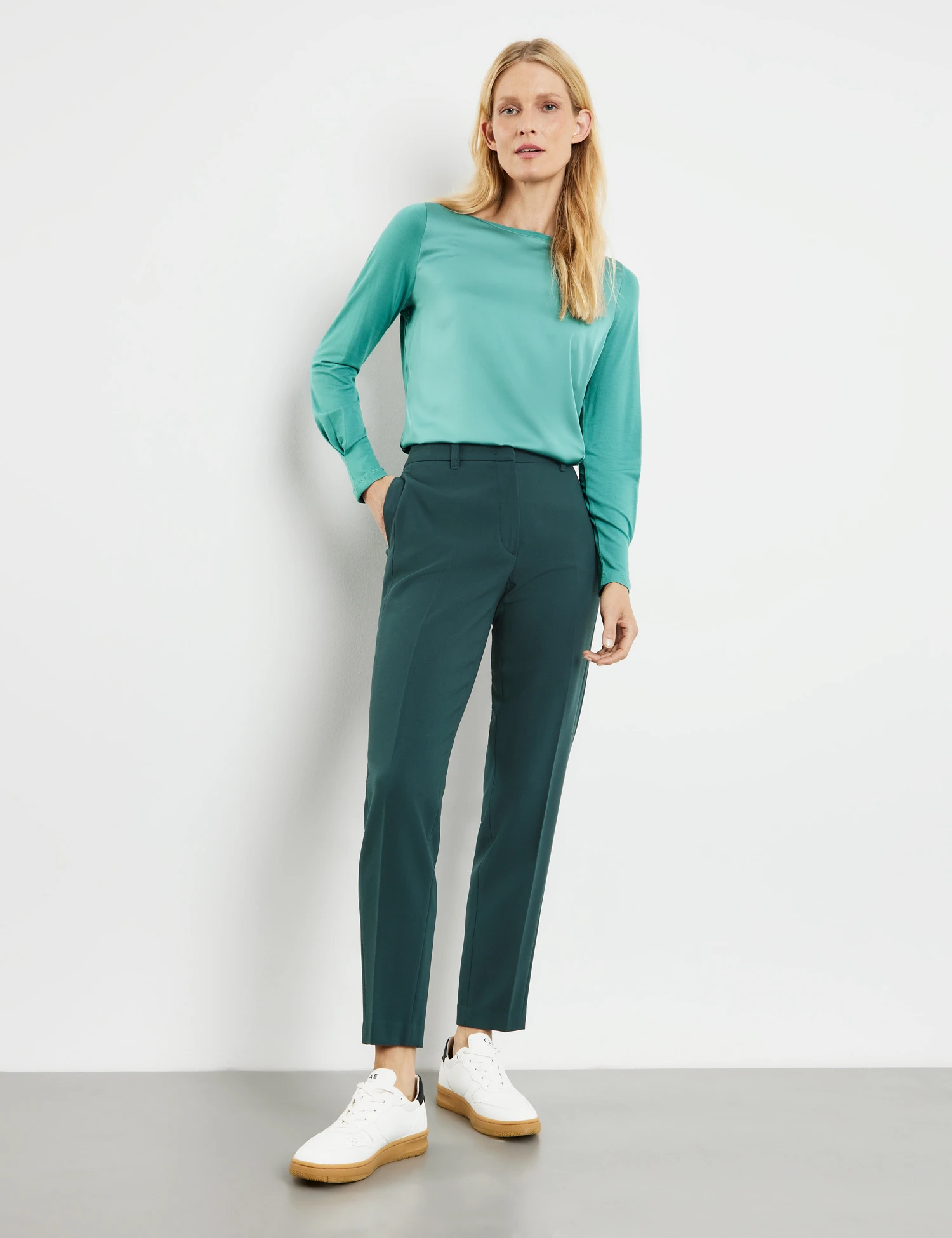 Gerry Weber Bi-elastsische Hose Citystyle Mit Bügelfalten 3 Gerry Weber Bi-elastsische Hose Citystyle Mit Bügelfalten