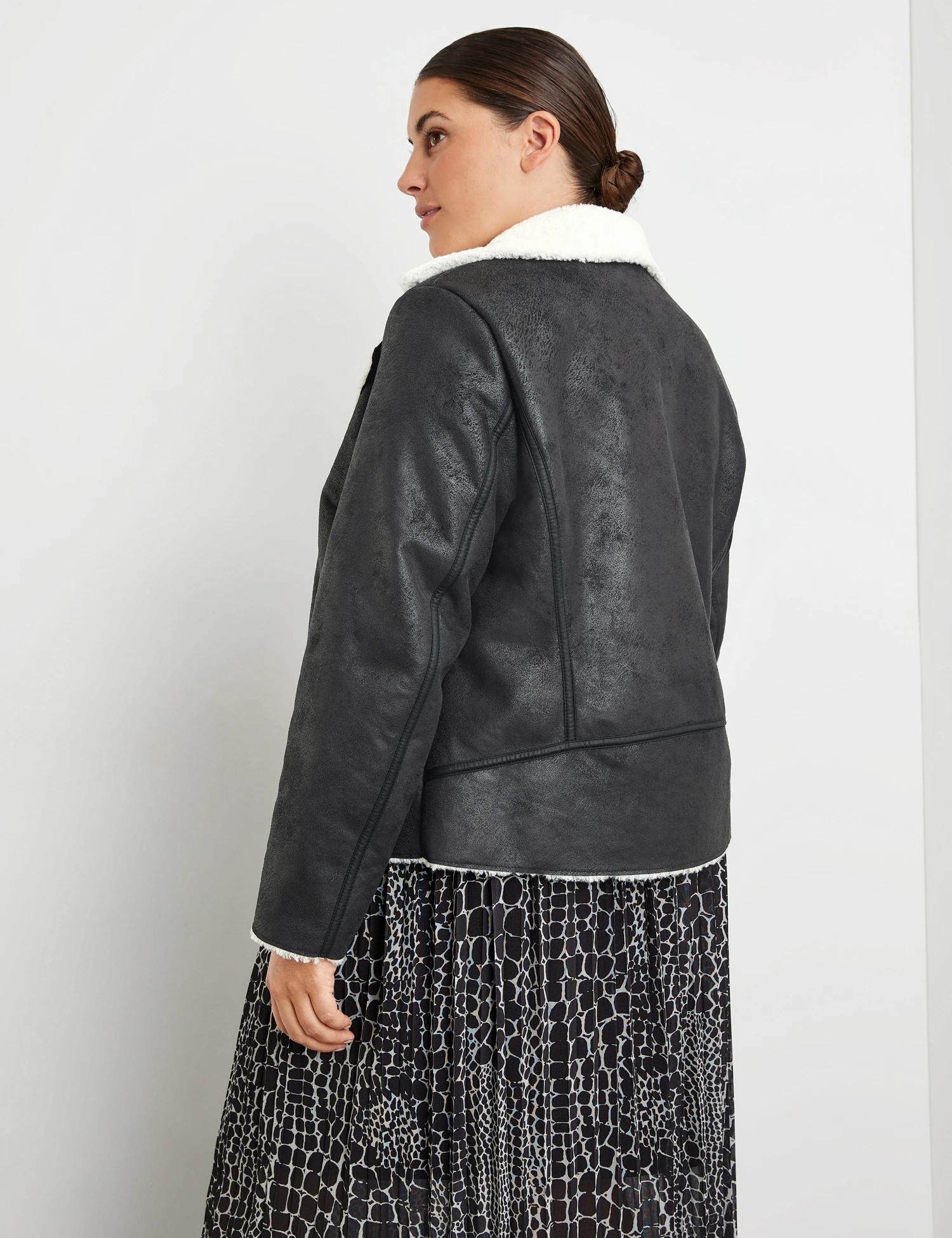 Bikerjacke Mit Teddyfell 8 Bikerjacke Mit Teddyfell – Bild 6