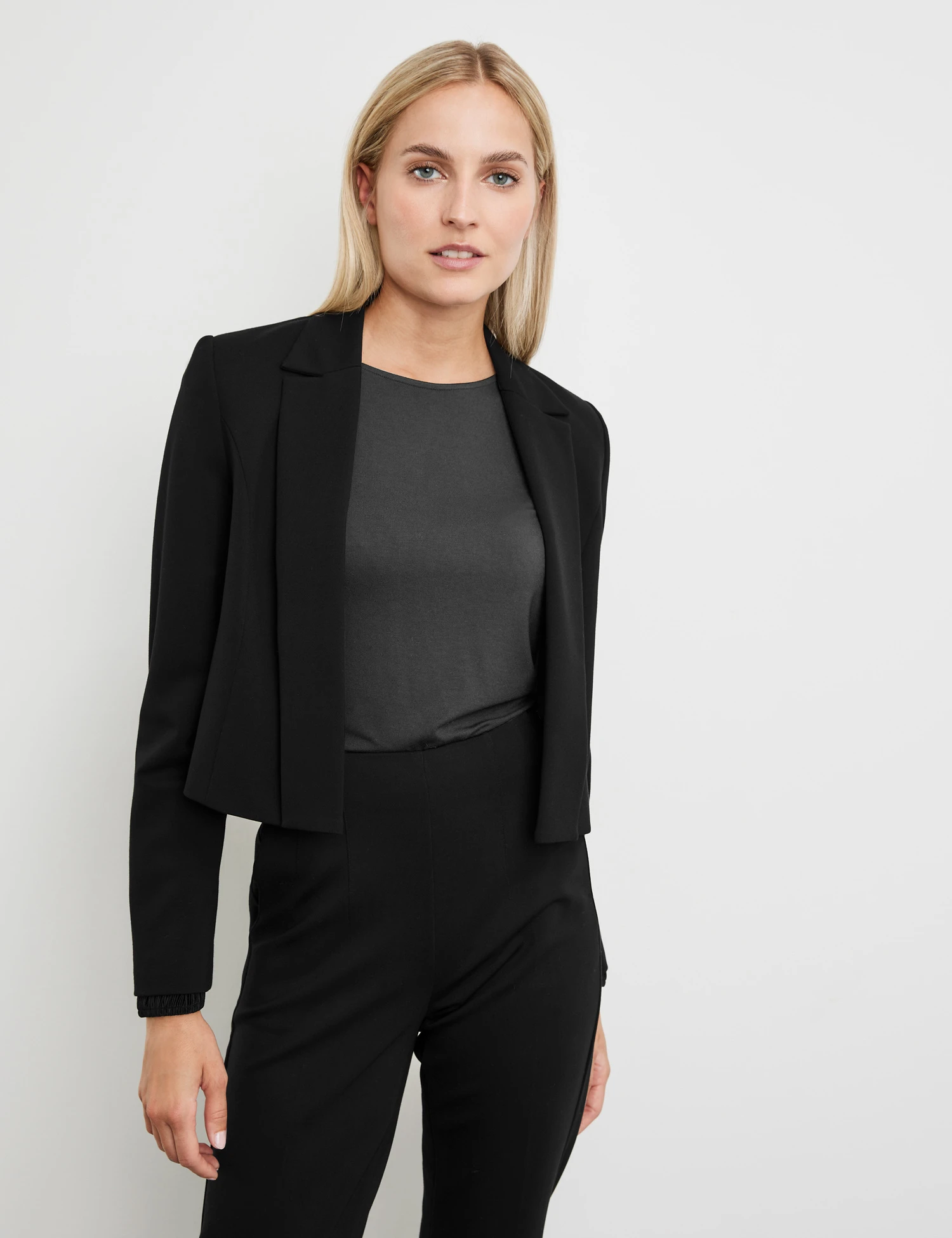 Taifun Boleroblazer Aus Feiner Stretch-Qualität 3 Taifun Boleroblazer Aus Feiner Stretch-Qualität