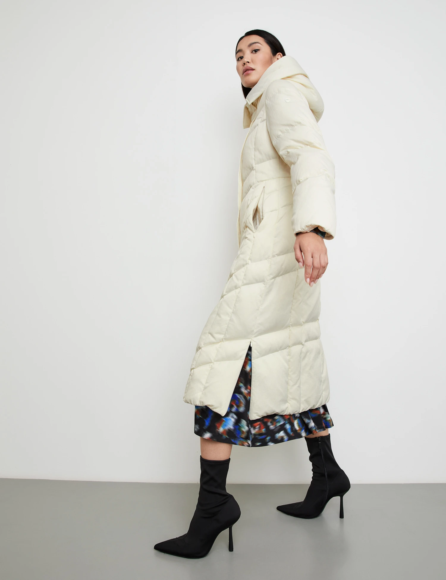 Taifun Daunenmantel Mit Kapuze 7 Taifun Daunenmantel Mit Kapuze – Bild 5