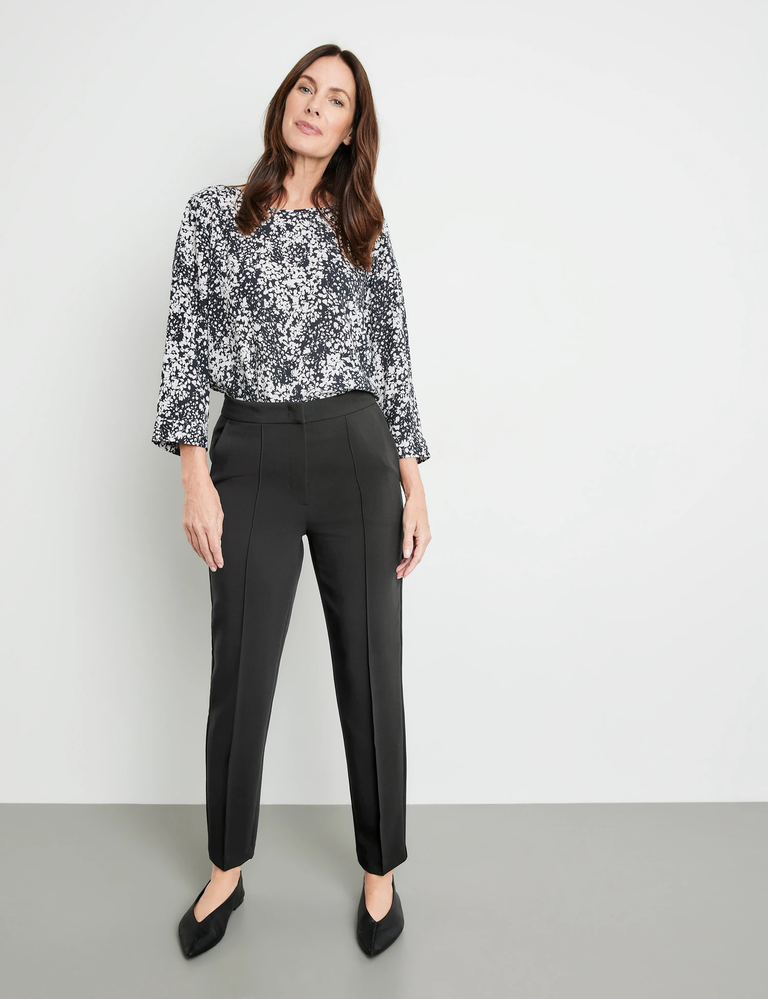 Gerry Weber Elegante Stretchhose Mit Längsbiesen 3 Gerry Weber Elegante Stretchhose Mit Längsbiesen