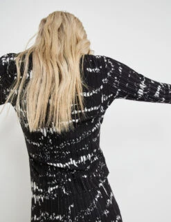 Taifun Figurbetonter Pullover Mit Strickmuster -Gerry Weber Verkäufe figurbetonter pullover mit strickmuster 104