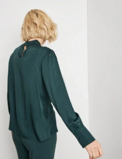 Gerry Weber Fließende Bluse Mit Dekorativem Ausschnitt -Gerry Weber Verkäufe fliessende bluse mit dekorativem ausschnitt 104