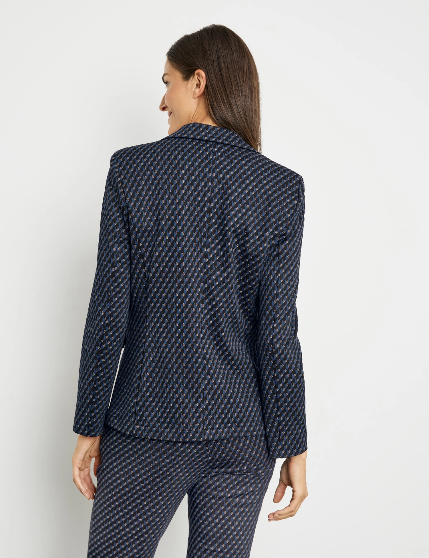 Gerry Weber Gemusterter Blazer Mit Pattentaschen 8 Gerry Weber Gemusterter Blazer Mit Pattentaschen – Bild 6