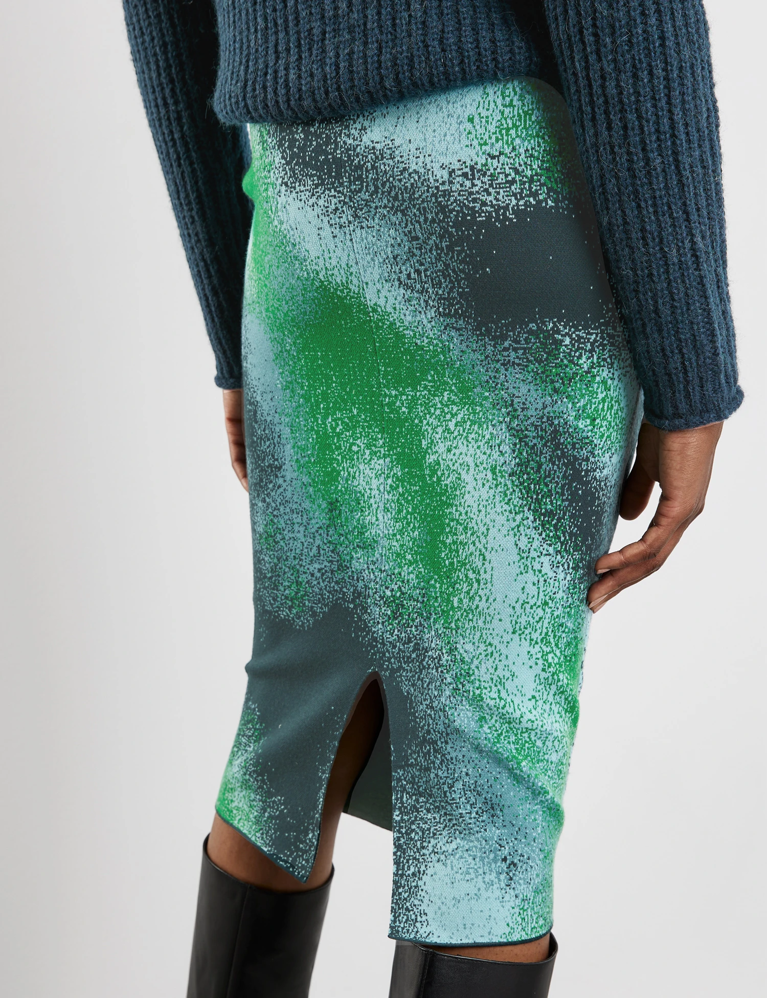 Gerry Weber Gemusterter Bleistiftrock Aus Feinstrick 6 Gerry Weber Gemusterter Bleistiftrock Aus Feinstrick – Bild 4