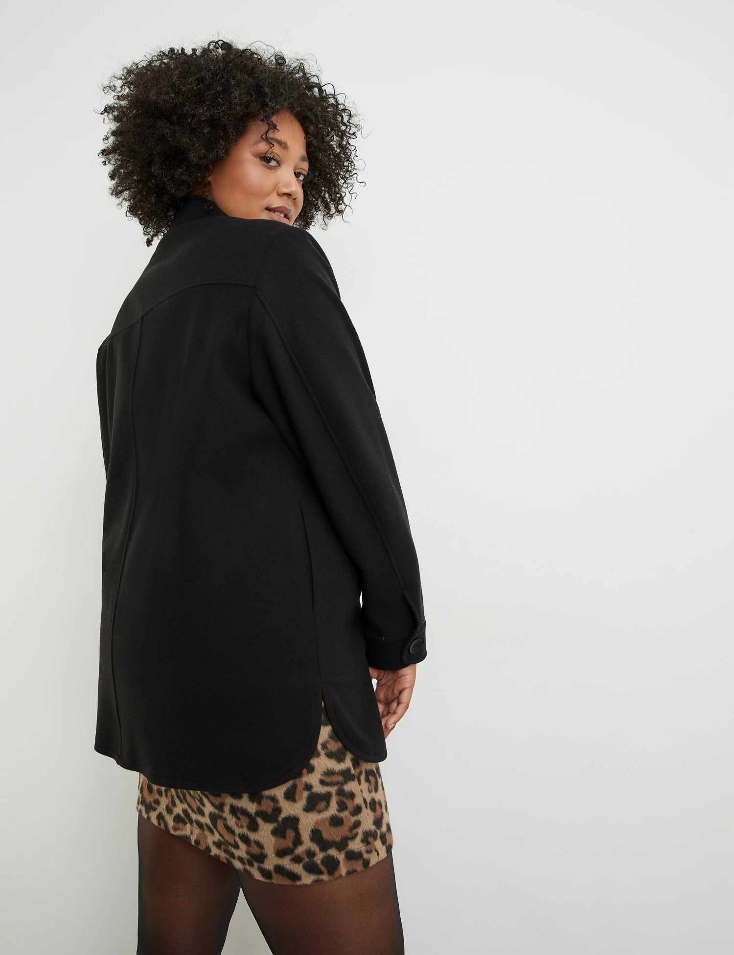 Hemdjacke Mit Schmuckleiste 8 Hemdjacke Mit Schmuckleiste – Bild 6