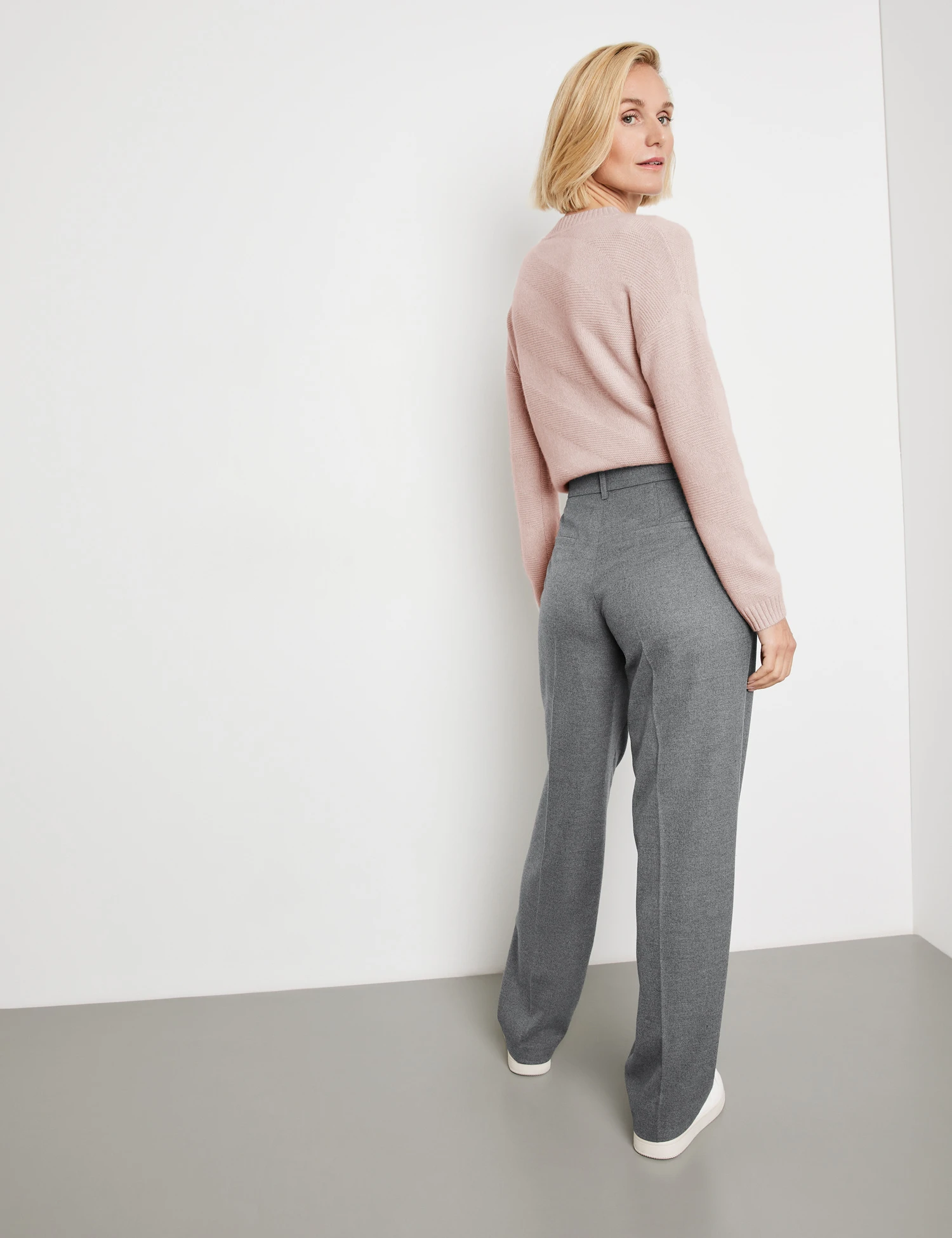 Gerry Weber Hose Wide Leg Mit Aufspringender Falte 8 Gerry Weber Hose Wide Leg Mit Aufspringender Falte – Bild 6