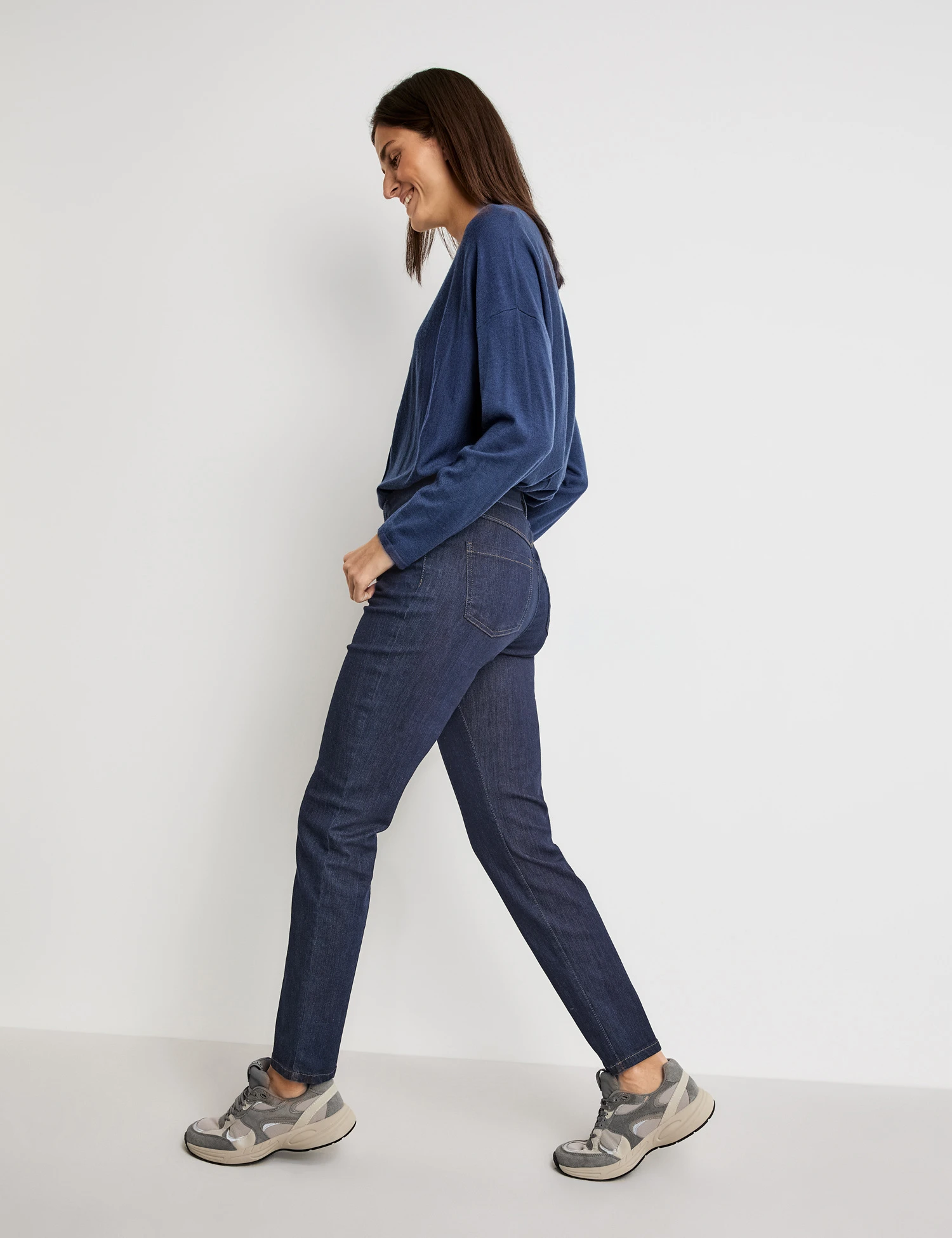 Gerry Weber Jeans Mit Kontrastnähten 7 Gerry Weber Jeans Mit Kontrastnähten – Bild 5