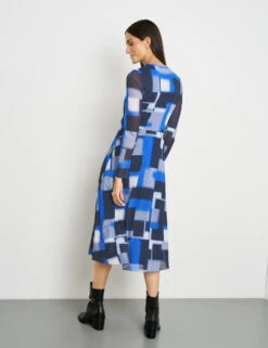 Gerry Weber Kleid Aus Mesh Mit Semitransparenten Ärmeln -Gerry Weber Verkäufe kleid aus mesh mit semitransparenten aermeln 104