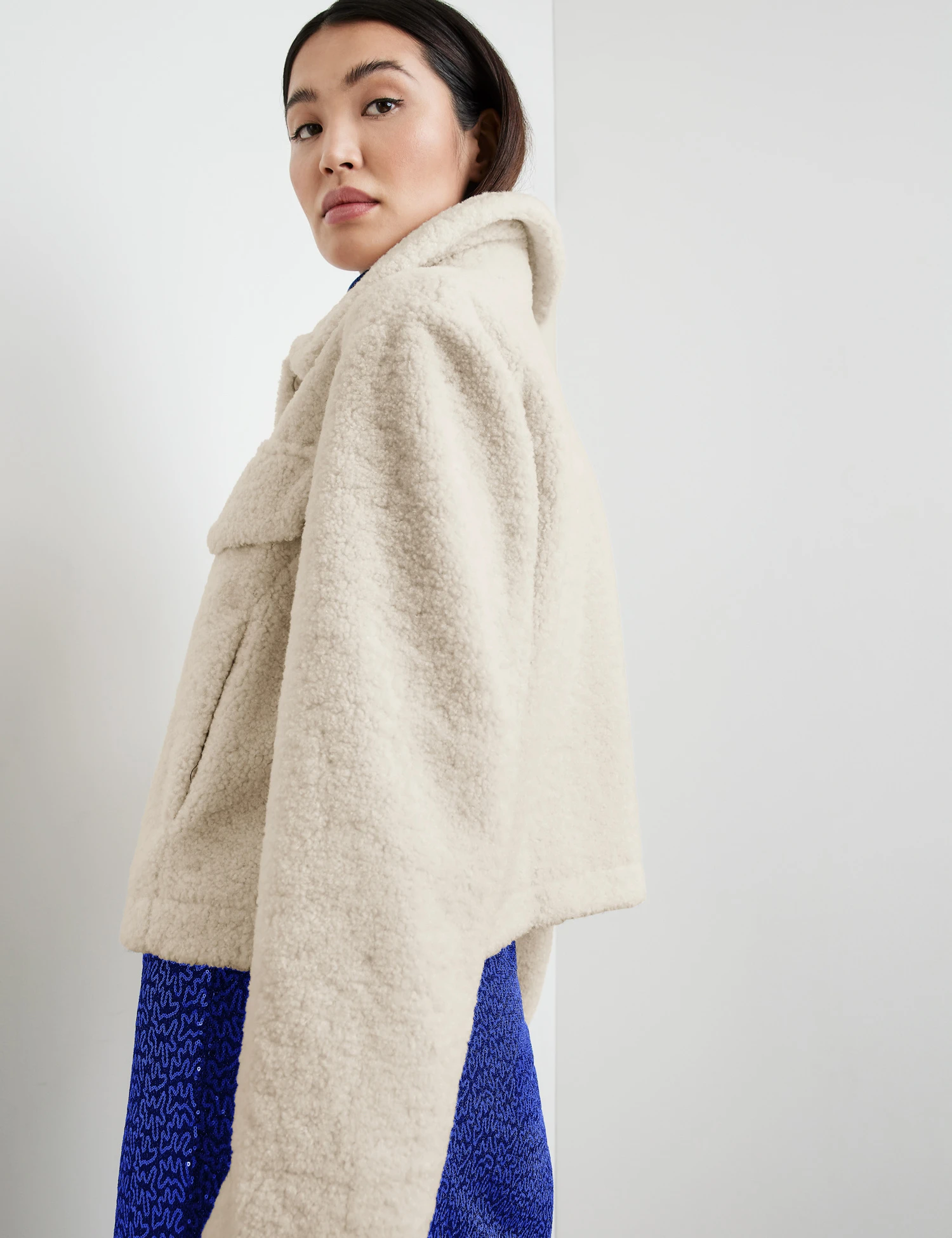 Taifun Kurzjacke Aus Teddyfell 8 Taifun Kurzjacke Aus Teddyfell – Bild 6