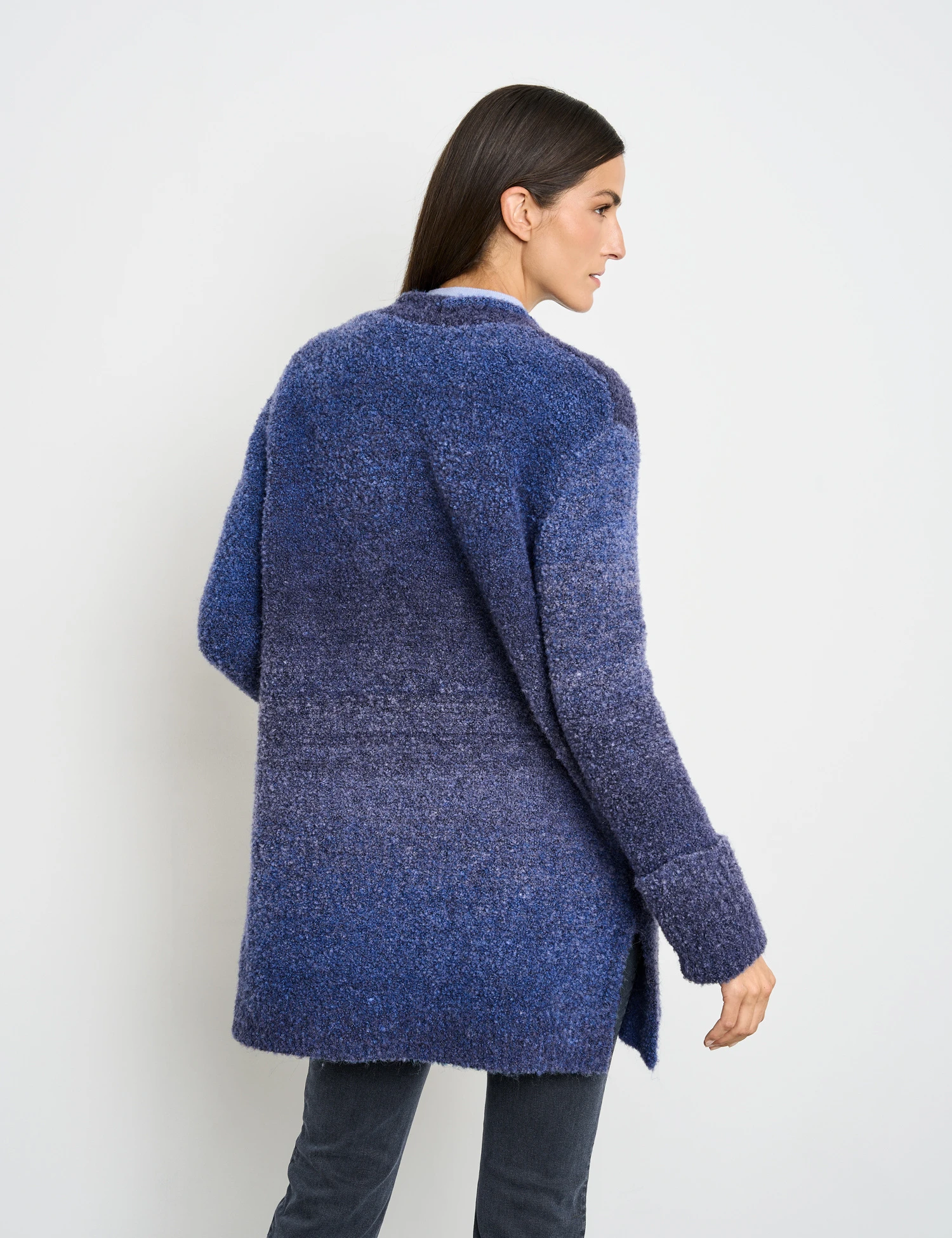 Gerry Weber Kuschelige Strickjacke Mit Ärmelaufschlag 8 Gerry Weber Kuschelige Strickjacke Mit Ärmelaufschlag – Bild 6