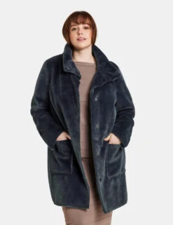 Kuscheliger Webpelz-Mantel 15 Kuscheliger Webpelz-Mantel -Gerry Weber Verkäufe kuscheliger webpelz mantel 01