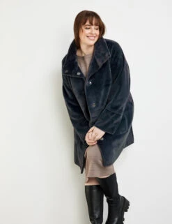 Kuscheliger Webpelz-Mantel 13 Kuscheliger Webpelz-Mantel -Gerry Weber Verkäufe kuscheliger webpelz mantel 102