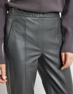 Gerry Weber Lässige 7/8 Hose Aus Kunstleder -Gerry Weber Verkäufe laessige 78 hose aus kunstleder 100