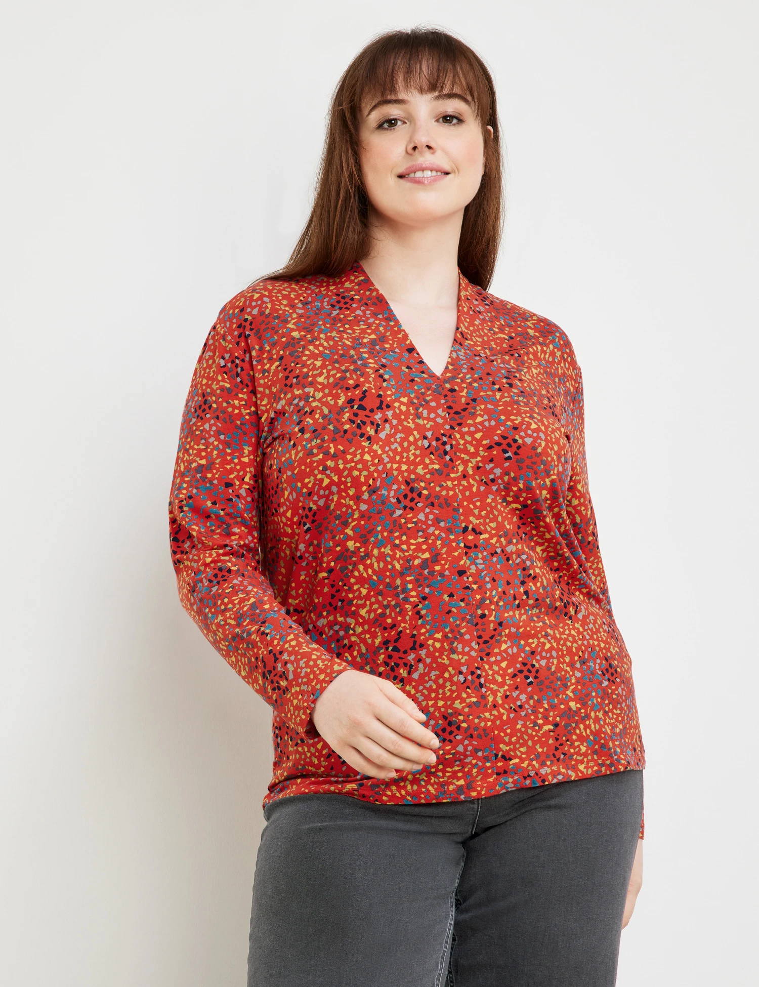 Langarmshirt Mit V-Ausschnitt 3 Langarmshirt Mit V-Ausschnitt