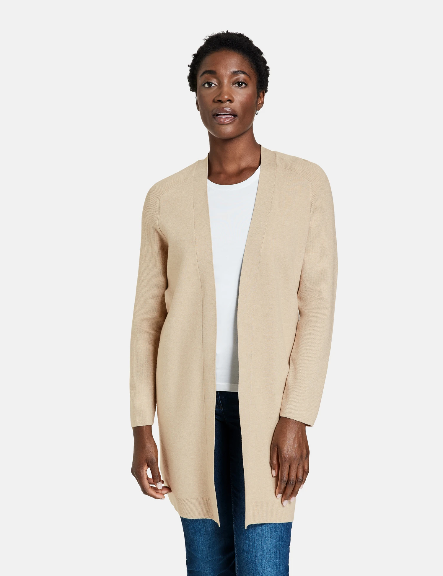 Gerry Weber Lange Strickjacke Mit Ärmeln Aus Rippstrick 9 Gerry Weber Lange Strickjacke Mit Ärmeln Aus Rippstrick – Bild 7