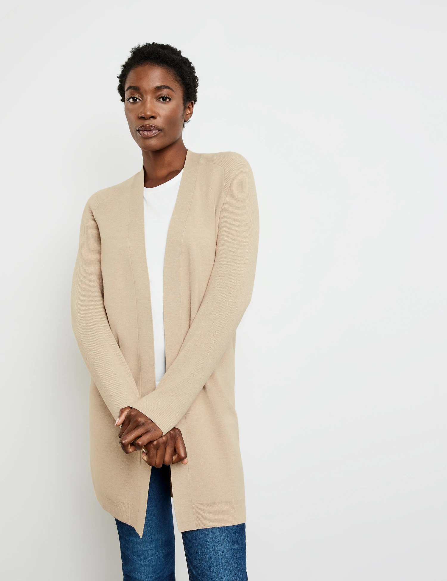 Gerry Weber Lange Strickjacke Mit Ärmeln Aus Rippstrick 3 Gerry Weber Lange Strickjacke Mit Ärmeln Aus Rippstrick