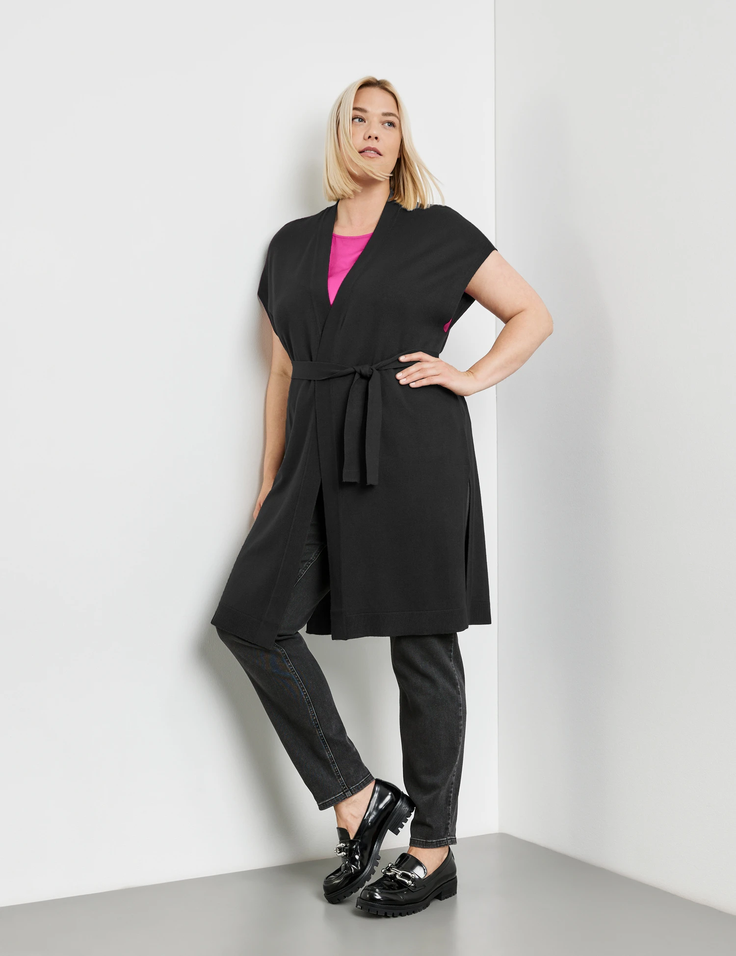 Lange Strickweste Mit Bindegürtel 3 Lange Strickweste Mit Bindegürtel