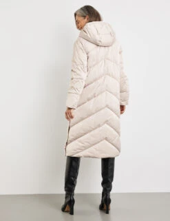 Gerry Weber Langer Steppmantel Mit Geknöpften Seitenschlitzen 14 Gerry Weber Langer Steppmantel Mit Geknöpften Seitenschlitzen -Gerry Weber Verkäufe langer steppmantel mit geknoepften seitenschlitzen 104