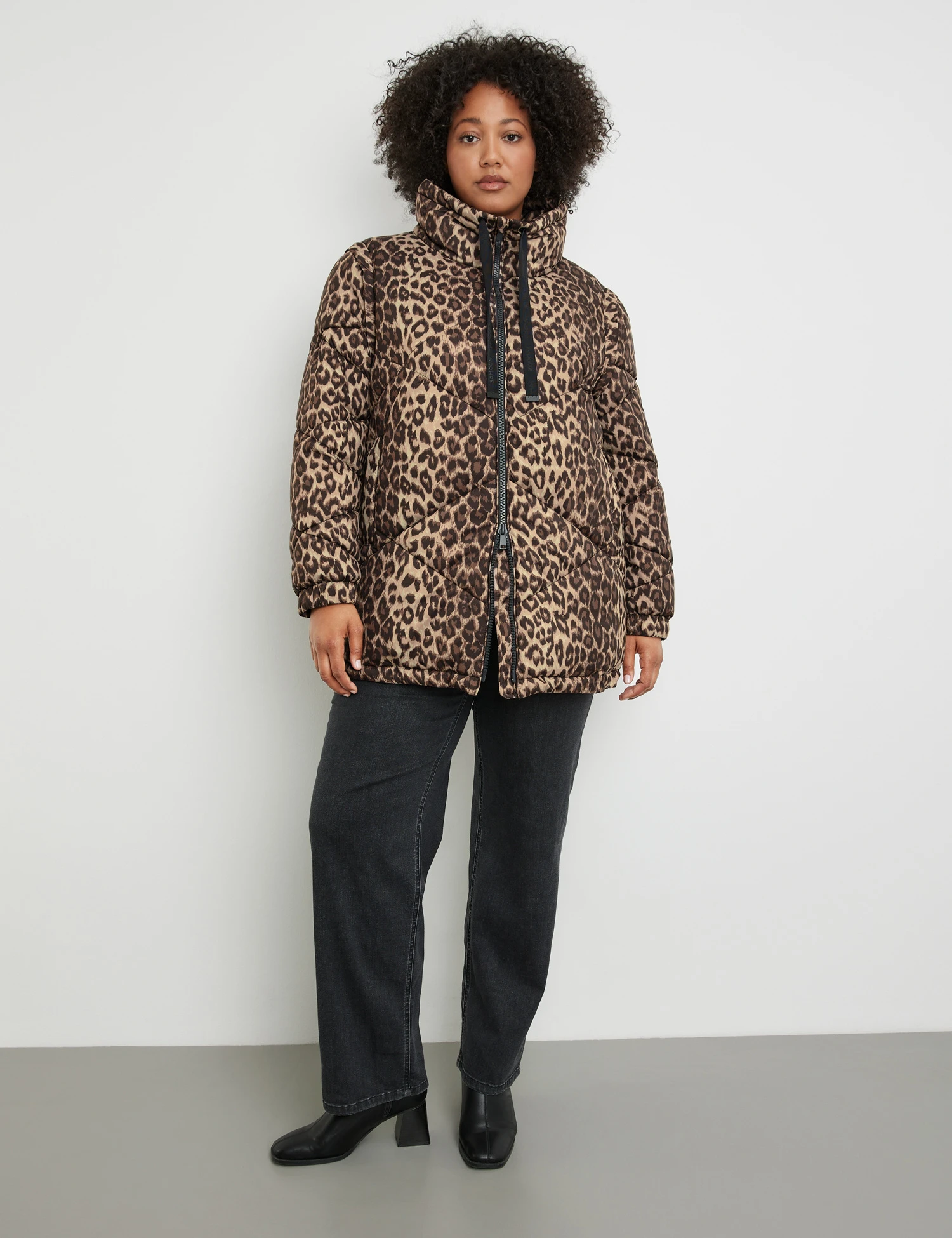 Leo-Steppjacke Mit Abnehmbaren Ärmeln 7 Leo-Steppjacke Mit Abnehmbaren Ärmeln – Bild 5