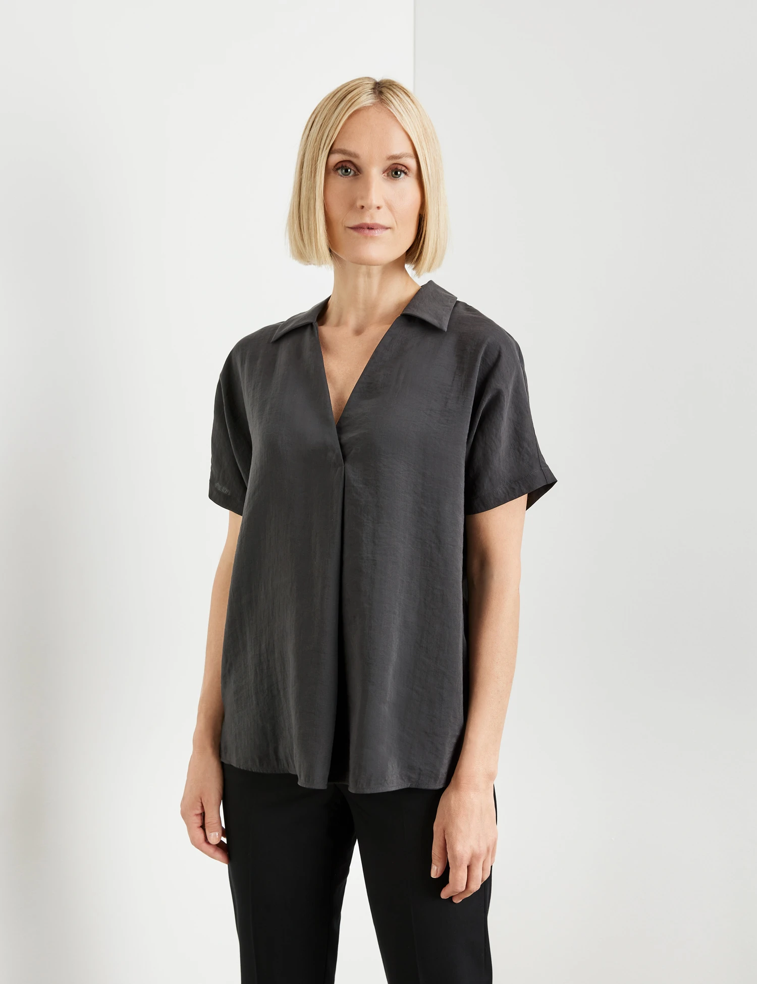 Gerry Weber Locker Fallende Bluse Mit Kragen 3 Gerry Weber Locker Fallende Bluse Mit Kragen