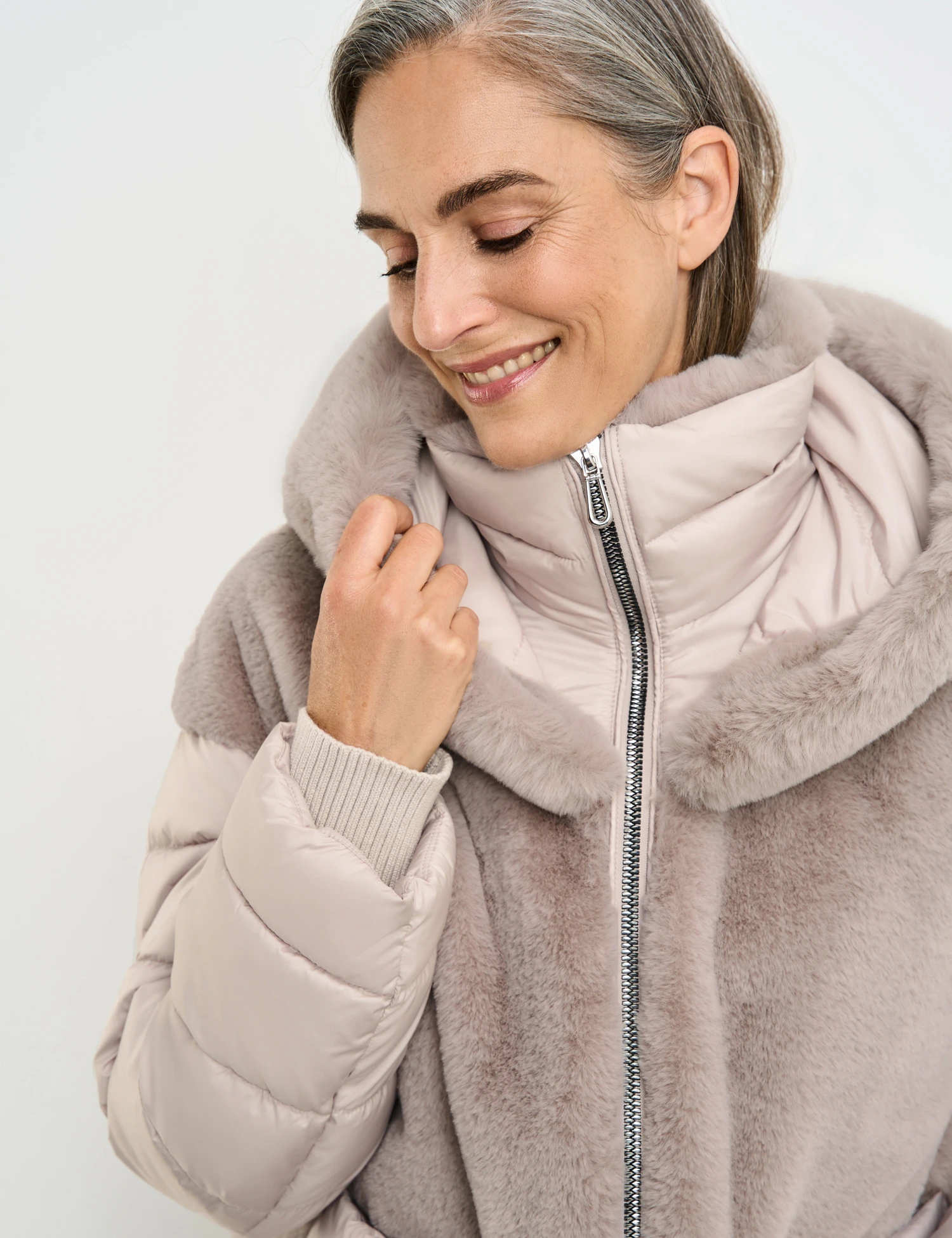 Gerry Weber Modische Jacke Mit Material-Patch 6 Gerry Weber Modische Jacke Mit Material-Patch – Bild 4