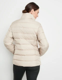 Gerry Weber Modische Steppjacke Mit Dauneninlet 12 Gerry Weber Modische Steppjacke Mit Dauneninlet -Gerry Weber Verkäufe modische steppjacke mit dauneninlet 104