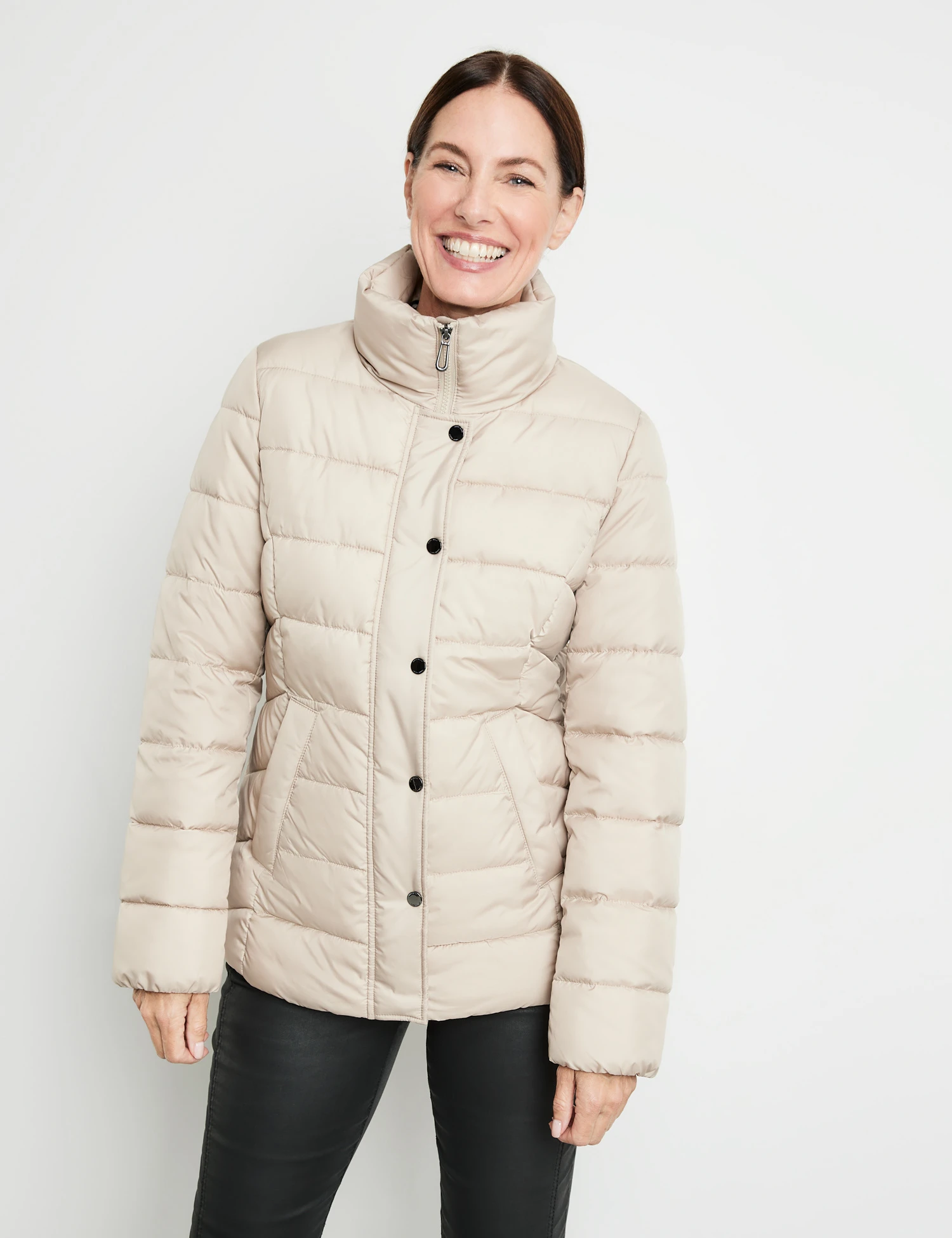 Gerry Weber Modische Steppjacke Mit Dauneninlet 3 Gerry Weber Modische Steppjacke Mit Dauneninlet