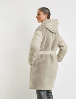 Gerry Weber Modischer Mantel Mit Material-Patch 14 Gerry Weber Modischer Mantel Mit Material-Patch -Gerry Weber Verkäufe modischer mantel mit material patch 104