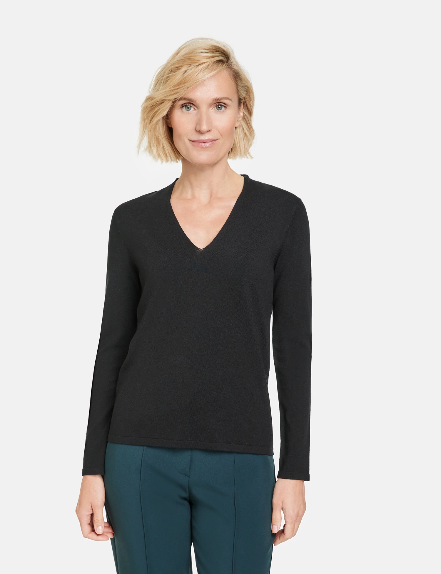 Gerry Weber Pullover Aus Feinstrick Mit V-Ausschnitt 9 Gerry Weber Pullover Aus Feinstrick Mit V-Ausschnitt – Bild 7