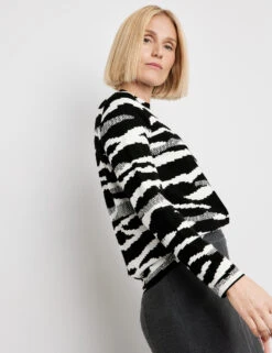 Gerry Weber Pullover In Jaquard-Strick Mit Kurzem Stehkragen 13 Gerry Weber Pullover In Jaquard-Strick Mit Kurzem Stehkragen -Gerry Weber Verkäufe pullover in jaquard strick mit kurzem stehkragen 102