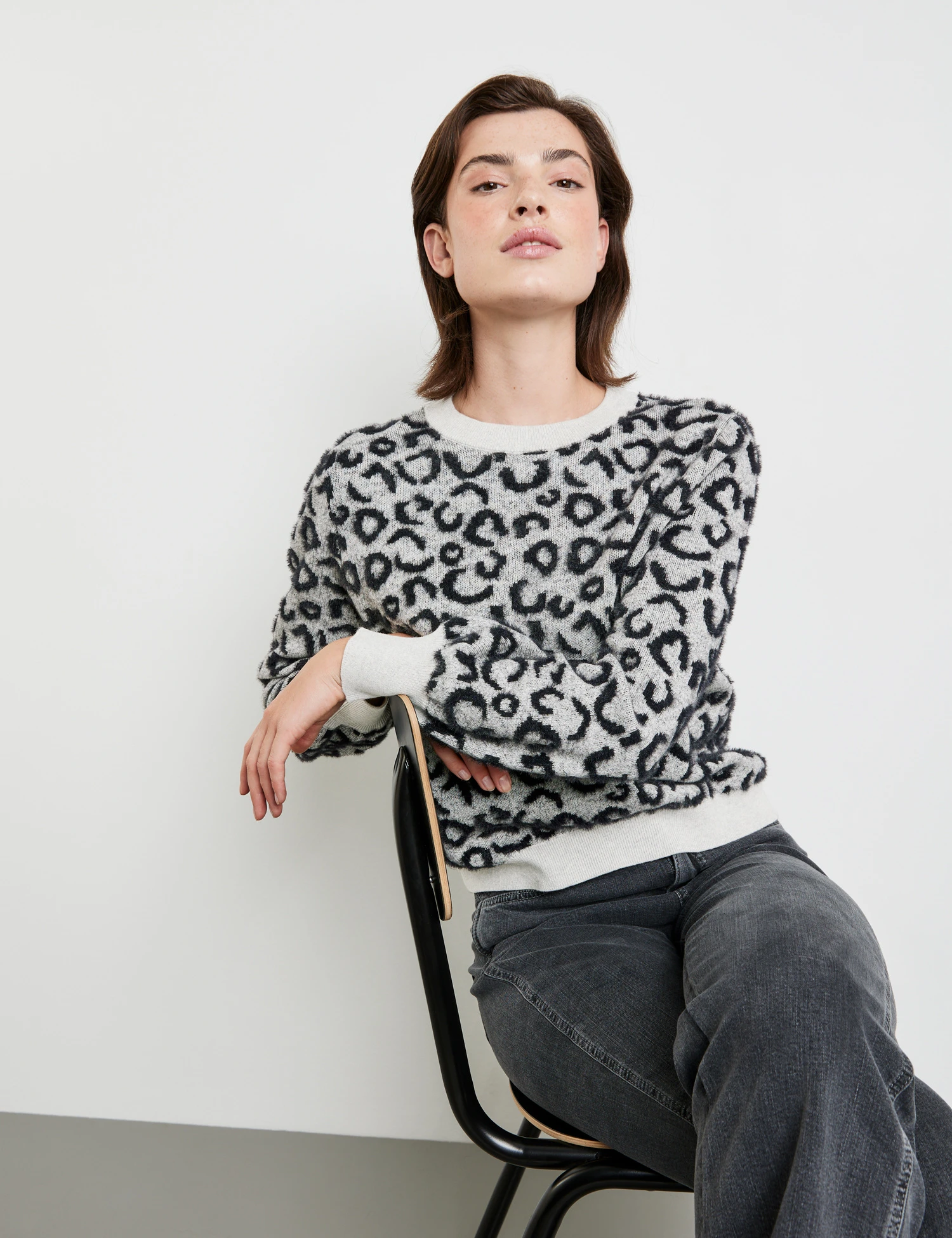 Taifun Pullover Mit Leo-Dessin 7 Taifun Pullover Mit Leo-Dessin – Bild 5