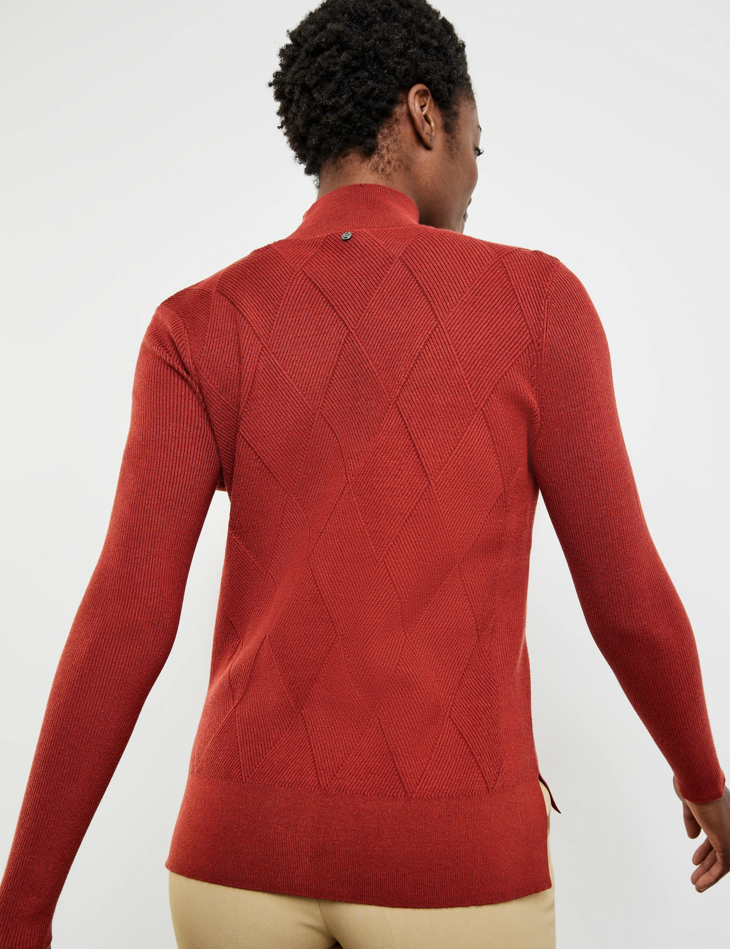 Gerry Weber Pullover Mit Turtleneck Und Rauten-Struktur 8 Gerry Weber Pullover Mit Turtleneck Und Rauten-Struktur – Bild 6