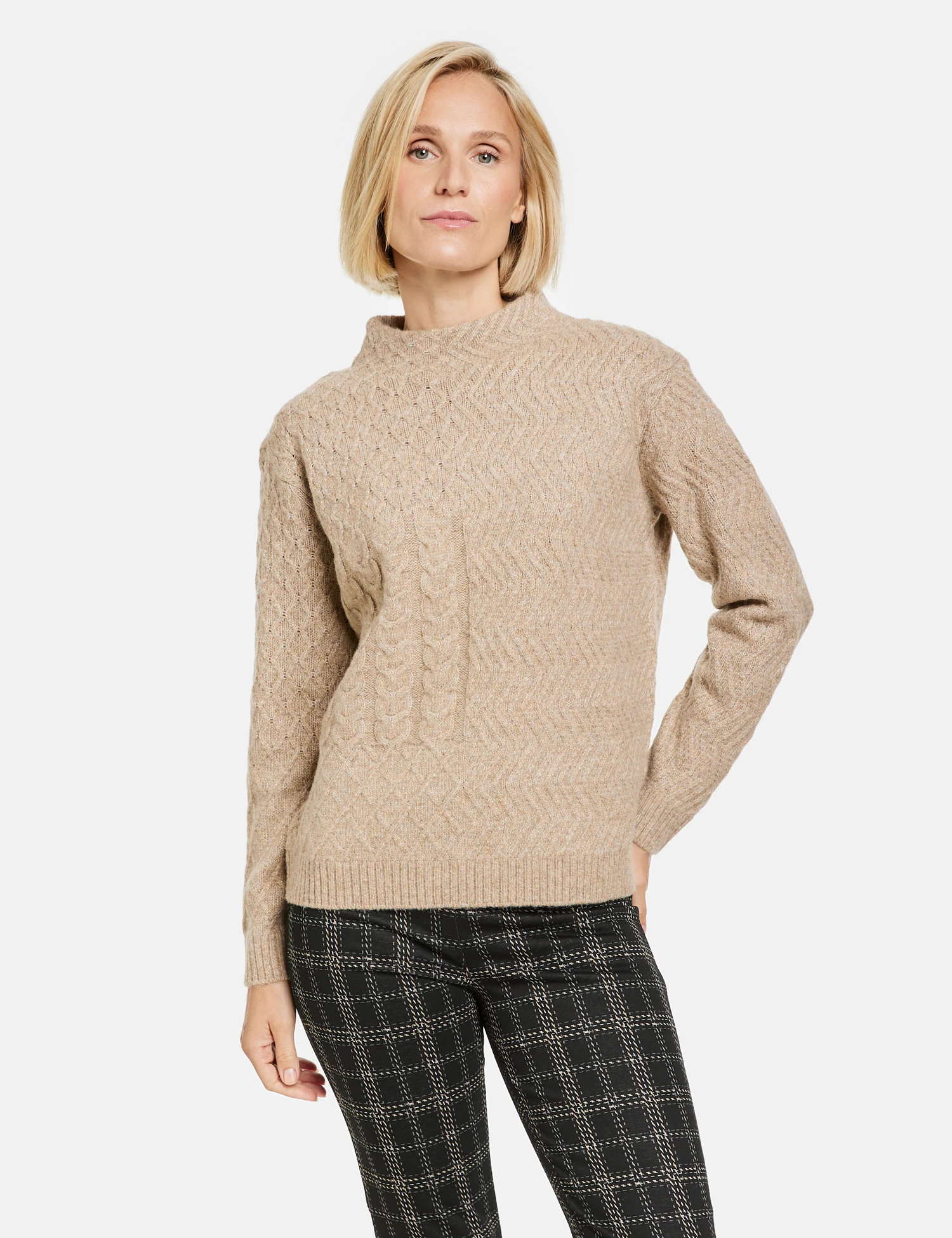 Gerry Weber Pullover Mit Turtleneck Und Strick-Muster 9 Gerry Weber Pullover Mit Turtleneck Und Strick-Muster – Bild 7