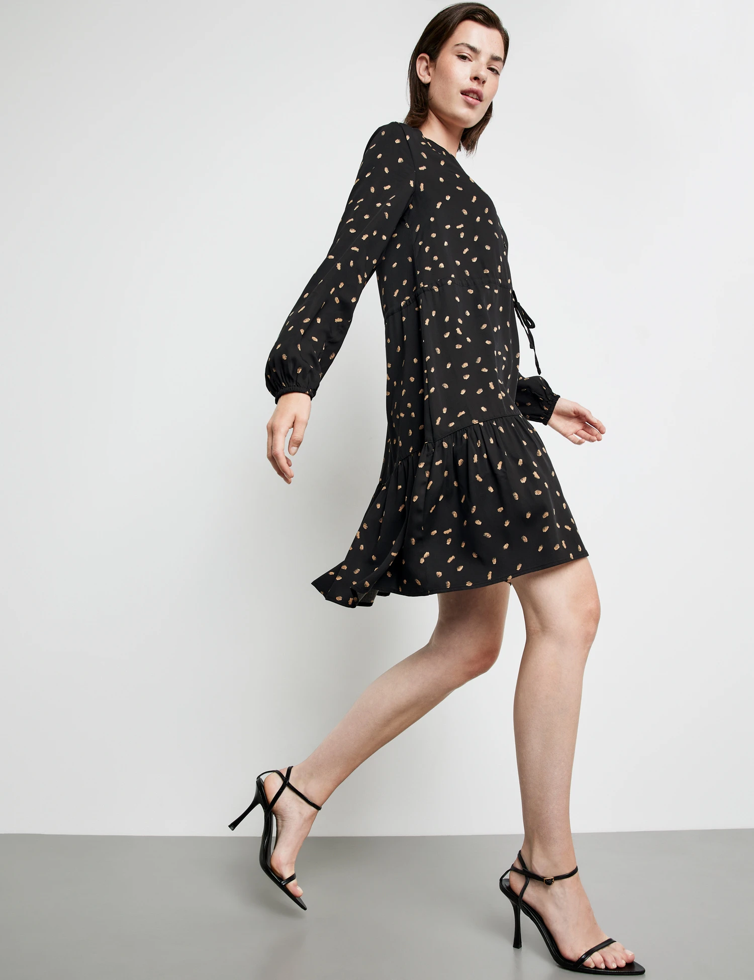 Taifun Satinkleid Mit Print 7 Taifun Satinkleid Mit Print – Bild 5