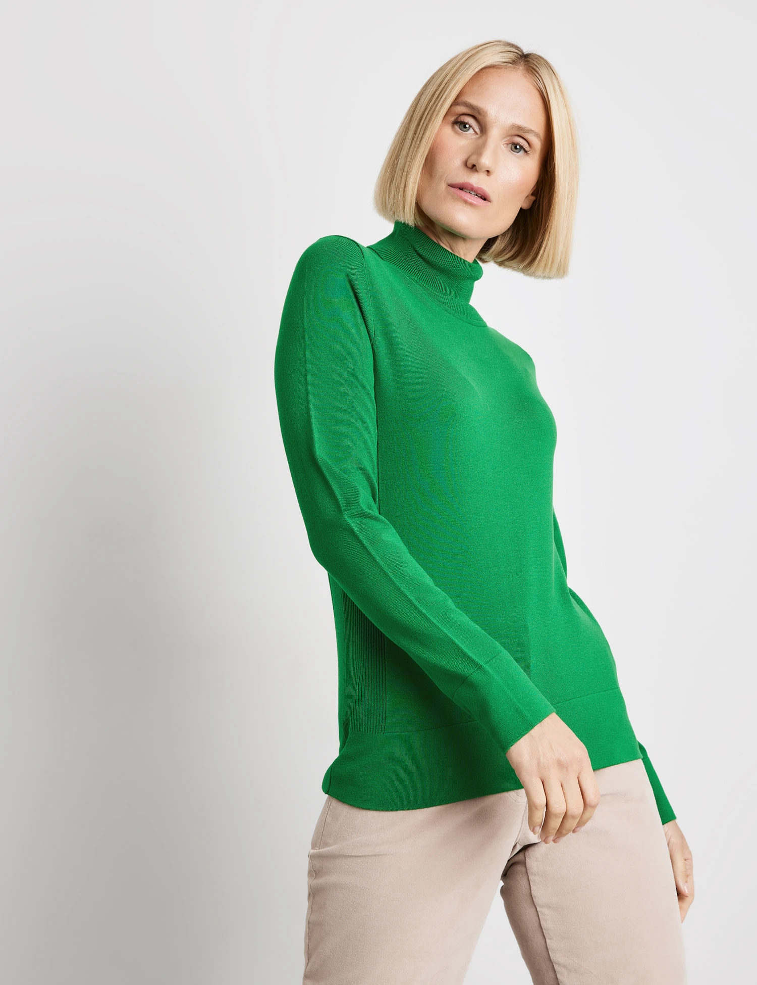 Gerry Weber Schlichter Rollkragenpullover Mit Rippstrick-Details 7 Gerry Weber Schlichter Rollkragenpullover Mit Rippstrick-Details – Bild 5