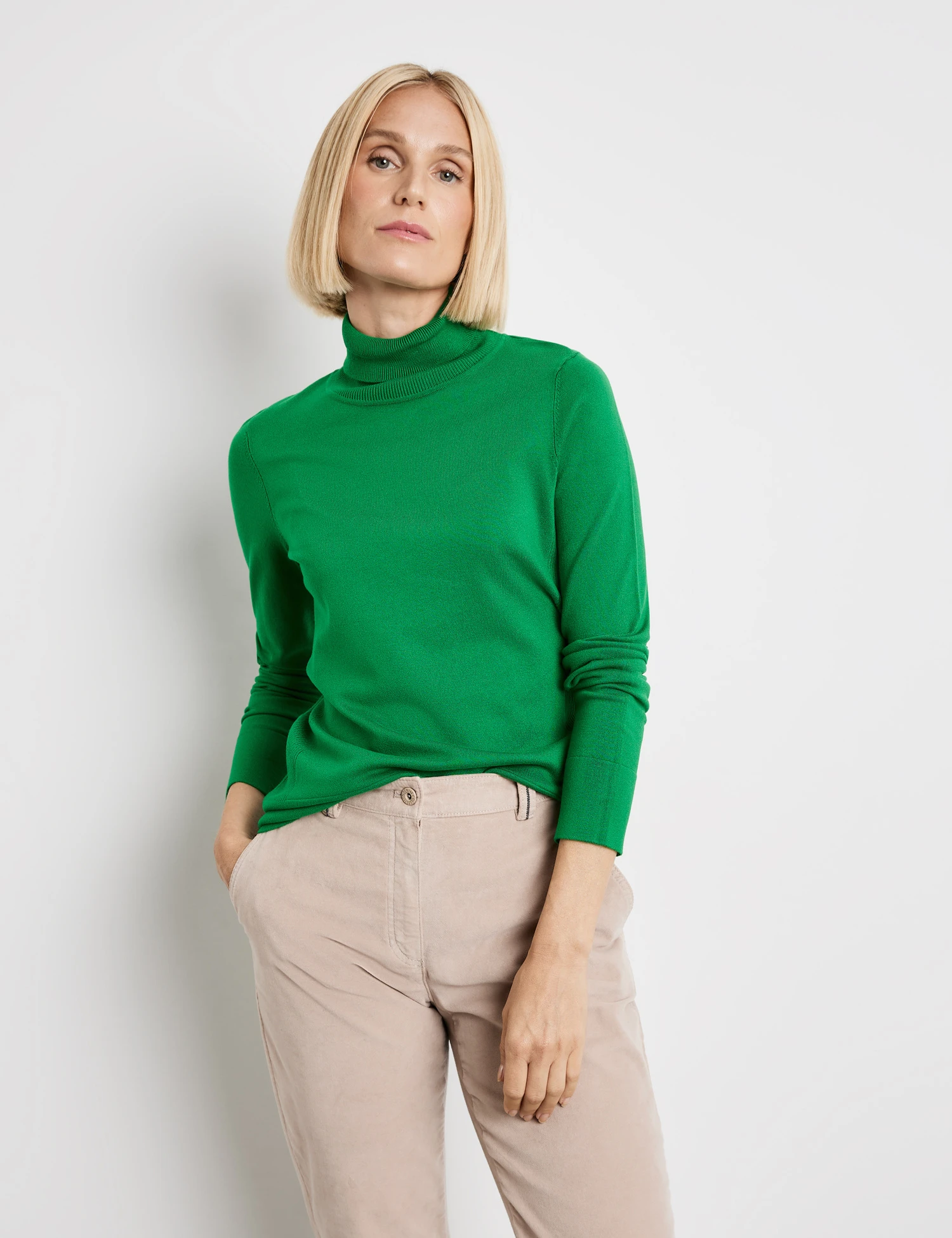 Gerry Weber Schlichter Rollkragenpullover Mit Rippstrick-Details 3 Gerry Weber Schlichter Rollkragenpullover Mit Rippstrick-Details