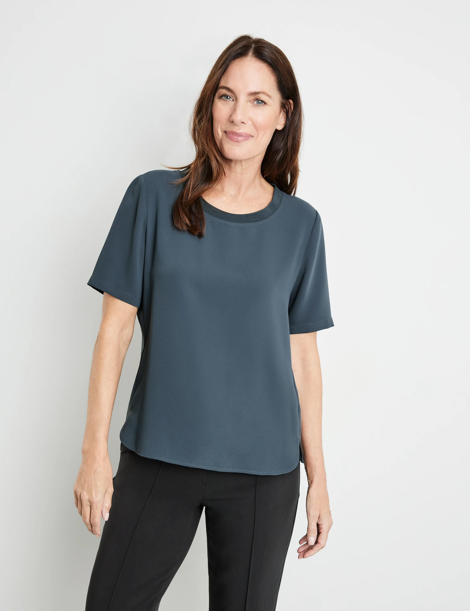 Gerry Weber Schlichtes Blusenshirt Mit Seitlichen Schlitzen 3 Gerry Weber Schlichtes Blusenshirt Mit Seitlichen Schlitzen