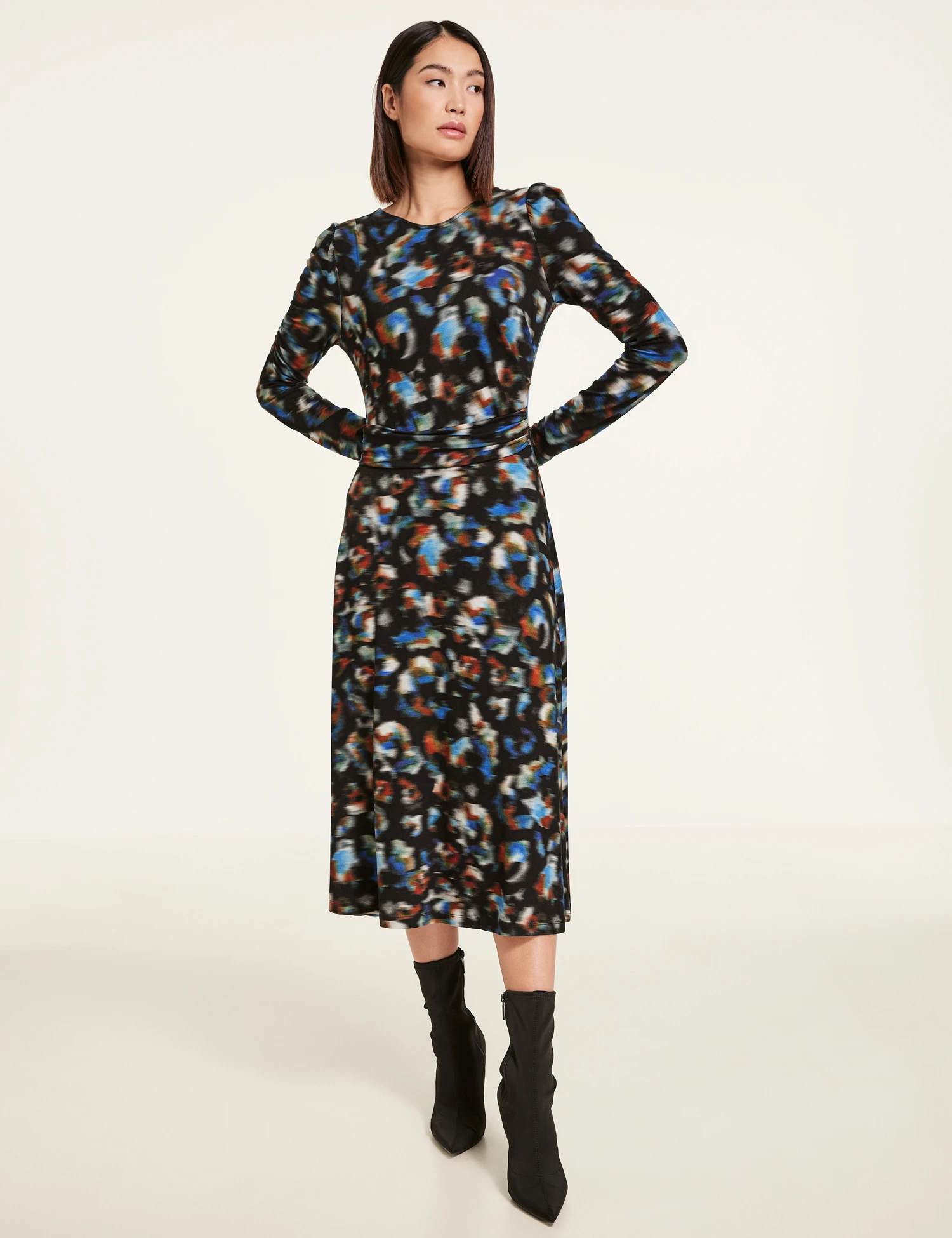 Taifun Shirtkleid Mit Puffärmeln 9 Taifun Shirtkleid Mit Puffärmeln – Bild 7