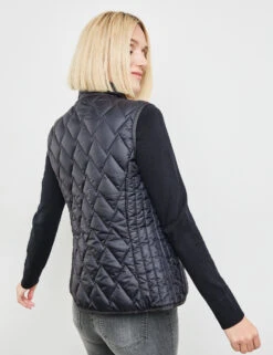 Gerry Weber Steppweste Mit Leichter Taillierung 12 Gerry Weber Steppweste Mit Leichter Taillierung -Gerry Weber Verkäufe steppweste mit leichter taillierung 104