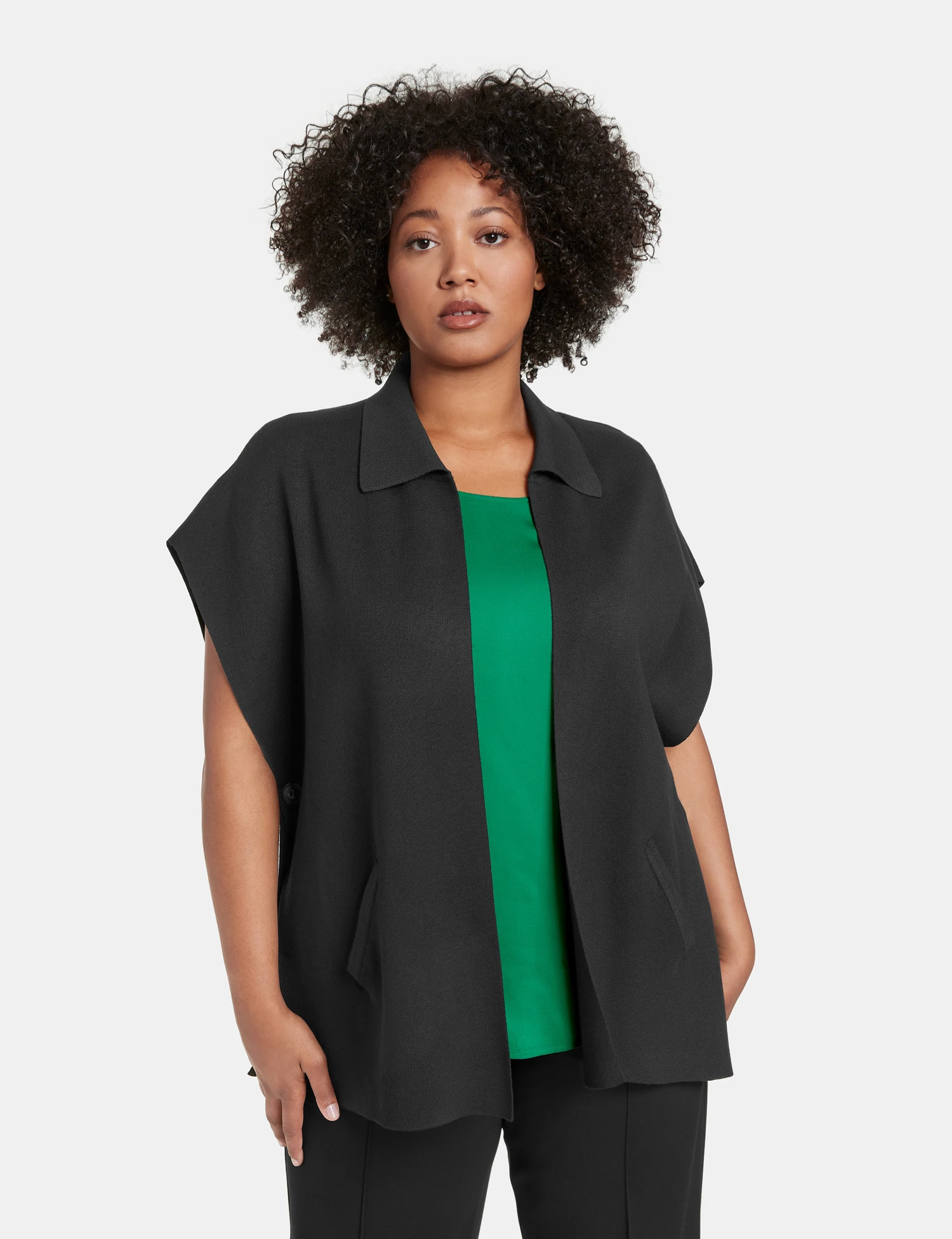 Strick-Poncho 9 Strick-Poncho – Bild 7