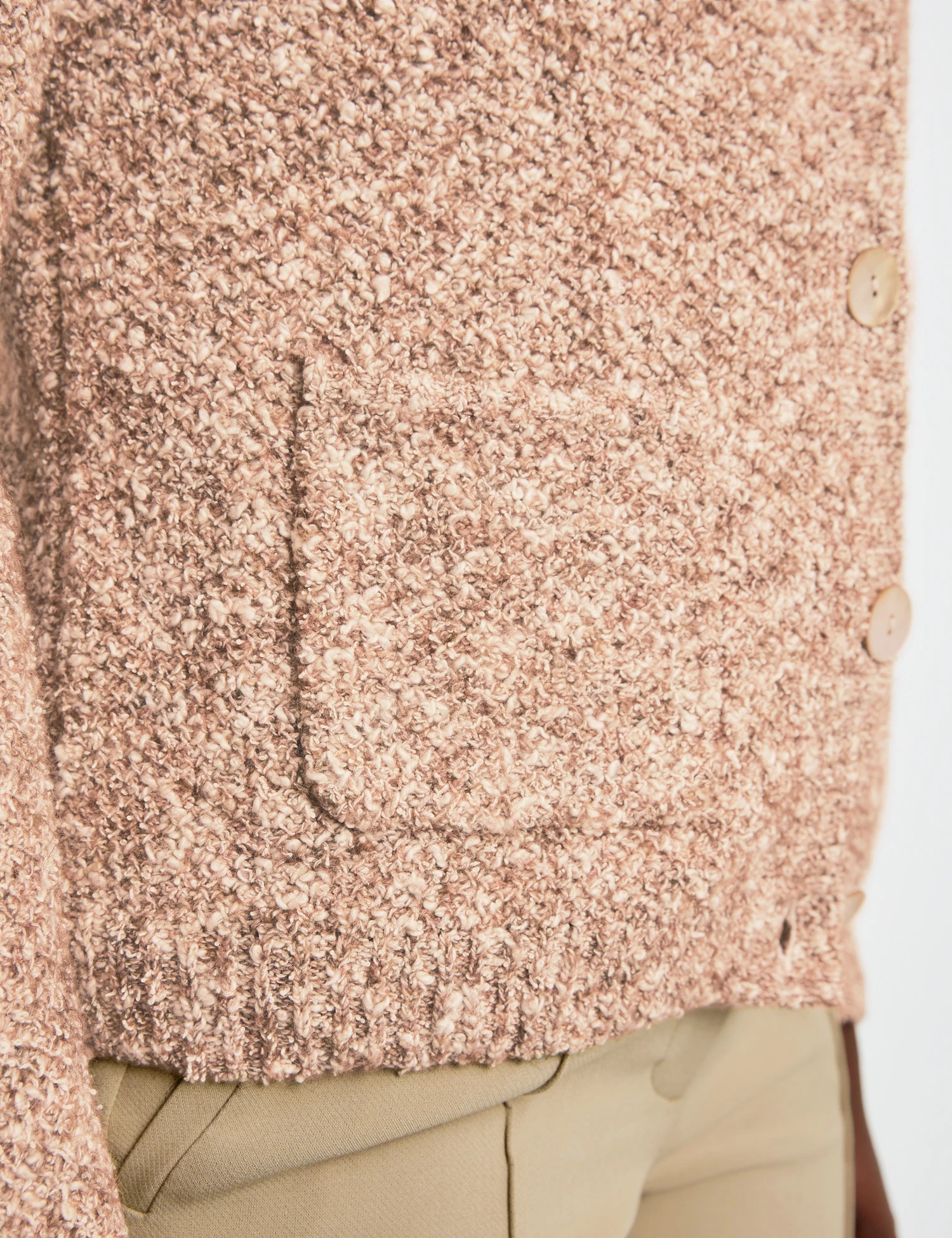 Gerry Weber Strickjacke In Bouclé-Optik 6 Gerry Weber Strickjacke In Bouclé-Optik – Bild 4