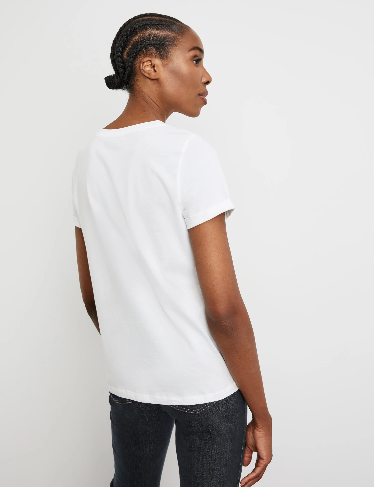 Gerry Weber T-Shirt Mit Steinchendekor 7 Gerry Weber T-Shirt Mit Steinchendekor – Bild 5