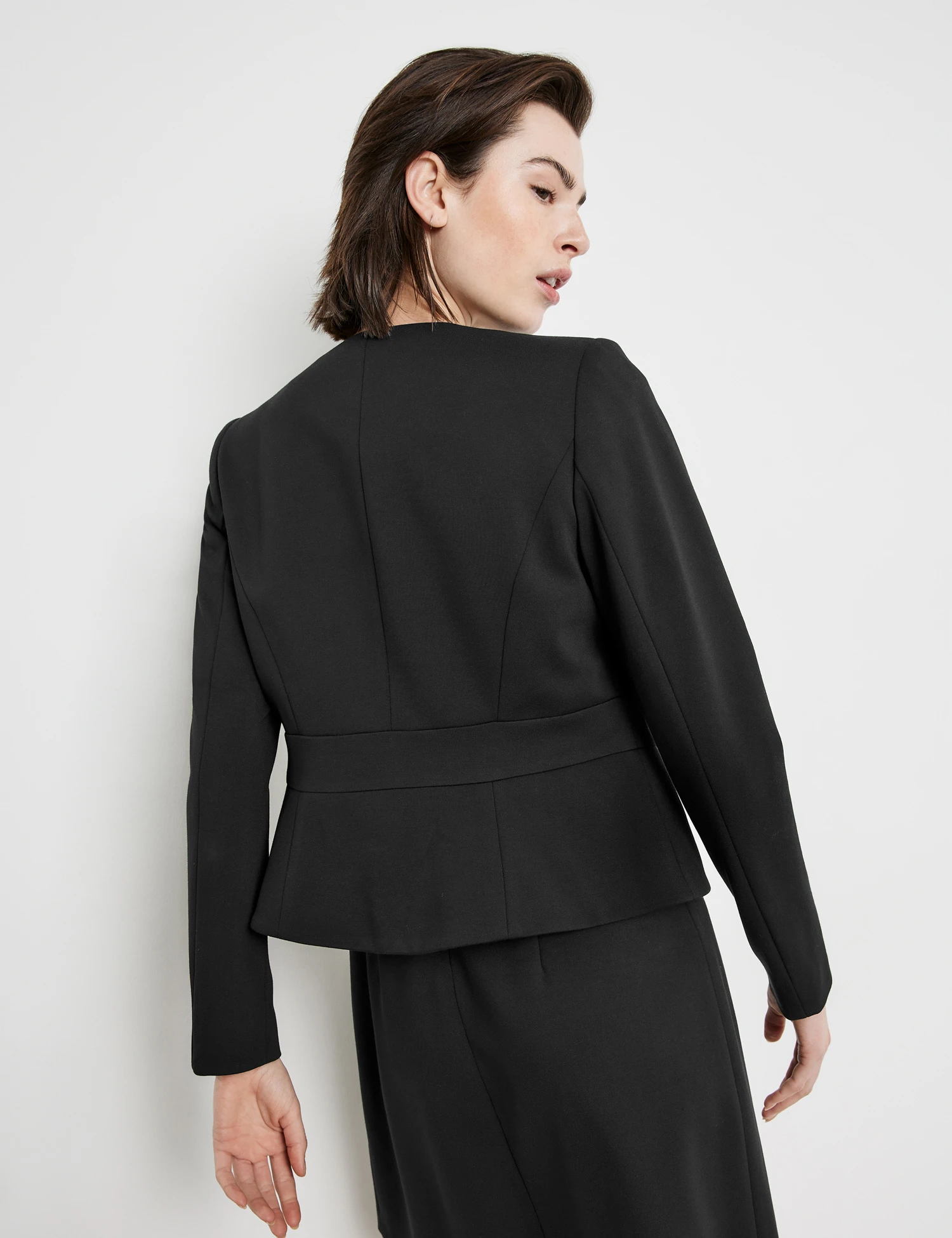 Taifun Taillierter Kurzblazer 8 Taifun Taillierter Kurzblazer – Bild 6