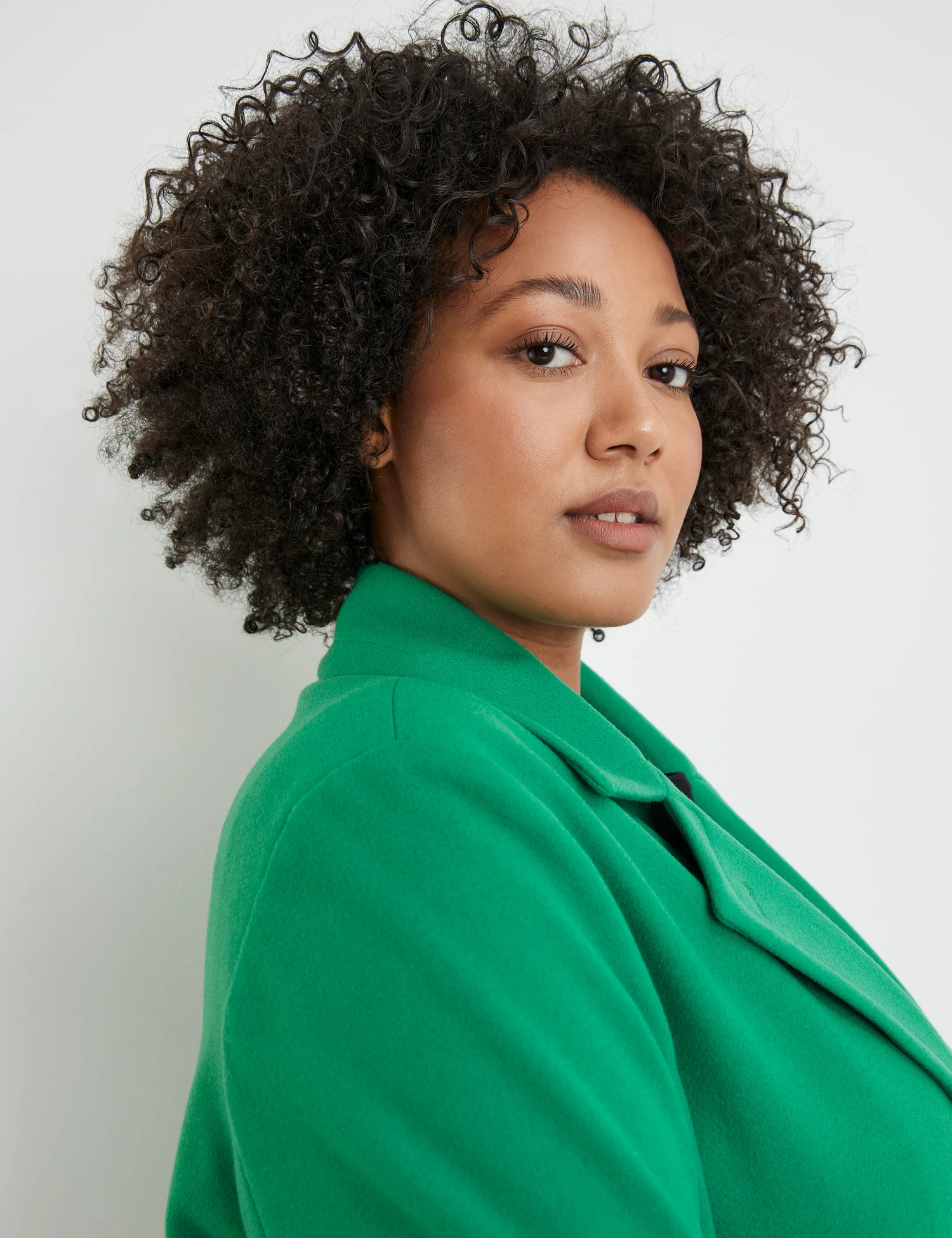 Übergangsjacke Mit Revers 6 Übergangsjacke Mit Revers – Bild 4